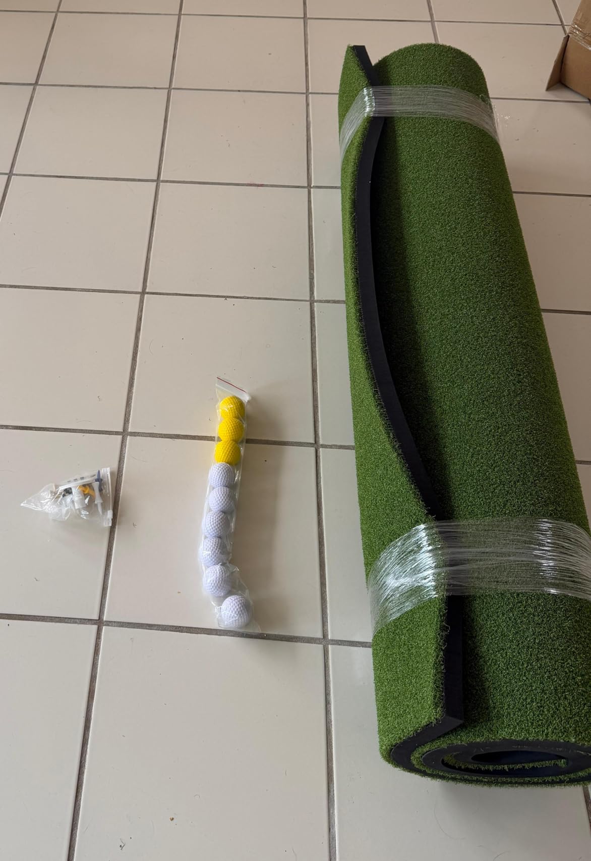 Bltend Golf Mat: 5x4ft & 5x5ft Heavy-Duty Golf Hitting Mats Practice Outdoor/Indoor, Elite Dense Artificial Turf Matt Training Aid for Backyard/Garage/Driving Range/Simulators customer photo 1
