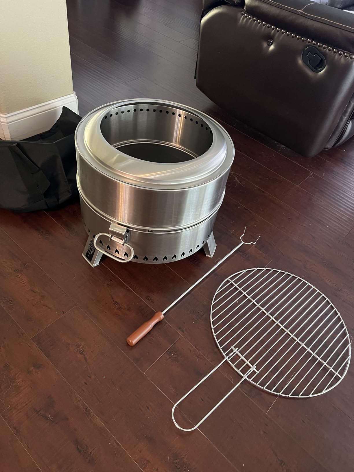 CIAYS Smokeless Firepit, 19 Inch Fire Pit for Camping with Patented Technology, Portable Fire Pit for Outside with Steel Grill Rack, Fire Poker, and Bag, Easy Setup and Storage, Wood Burning customer photo 1