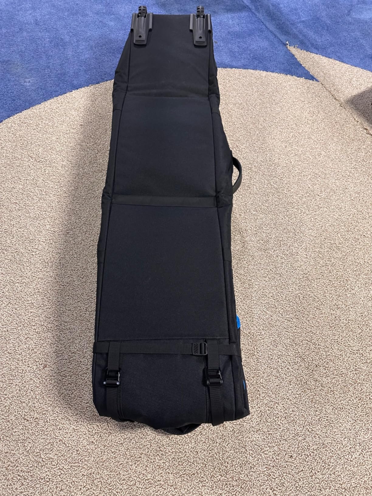 Gonex Snowboard Bag with Wheels, Adjustable Length Up to 175cm to 190cm, Fully Padded Ski Bag for Air Travel, 1200D Polyester PVC Waterproof Rolling Ski Bag with Skis Strapes customer photo 2