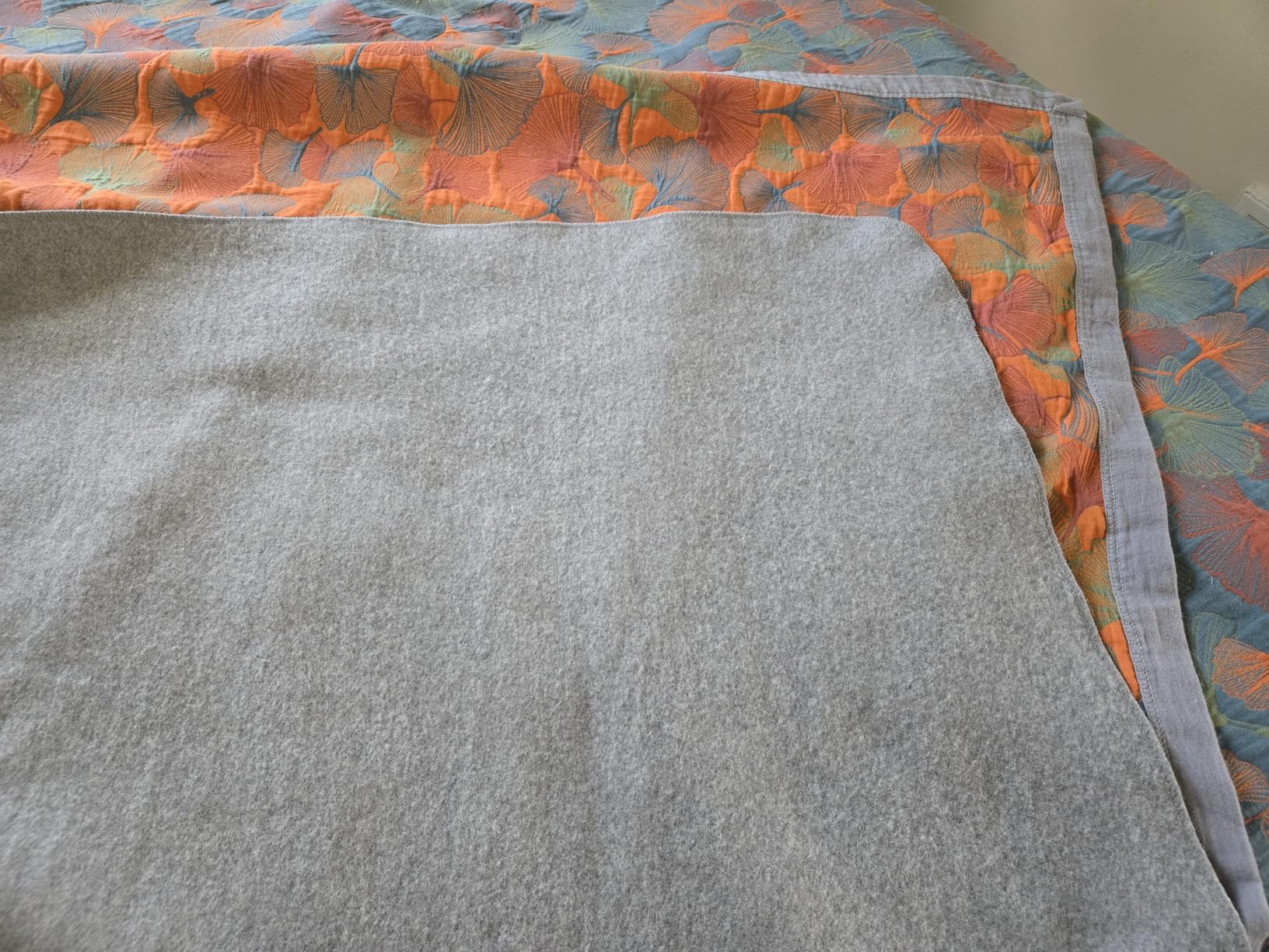 Arcturus Tahoe Wool Bed Blanket | Soft, Breathable Wool Blanket for Year-Round Comfort - Queen Size (90