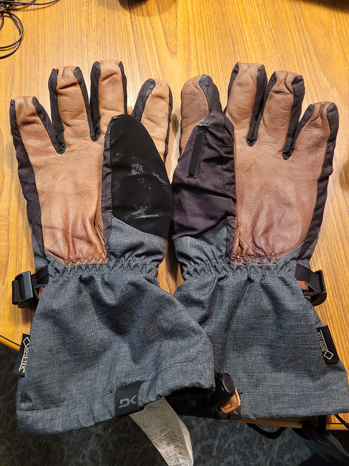 Outdoor Research Leather Titan Gore-Tex Snow Glove customer photo 1