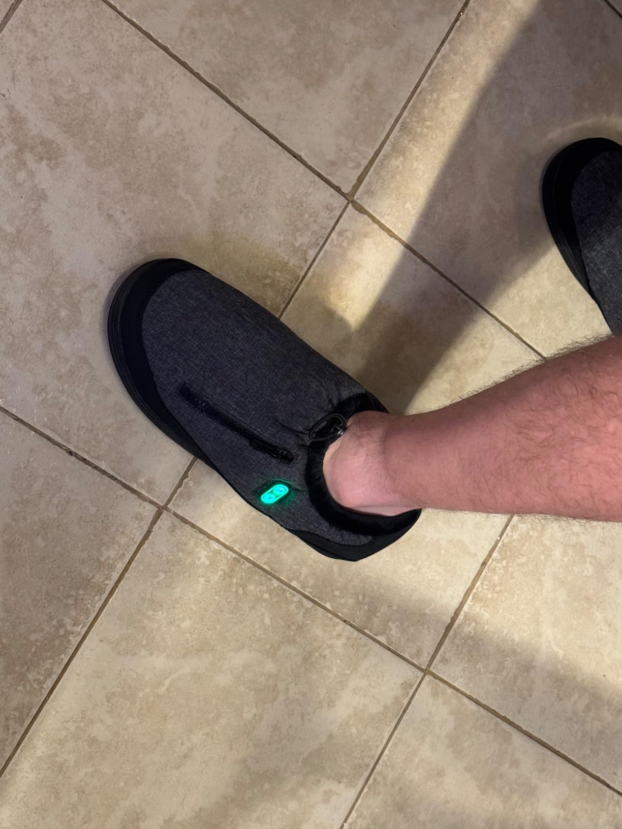 Foot Warmer, Kamlif Heated Slippers for Men Women, 5V Heating Pad, Rechargeable Electric Shoes Indoor House Shoes Plush Slip Outdoor Camping Feet Warmer with 5000 mAh Battery customer photo 2