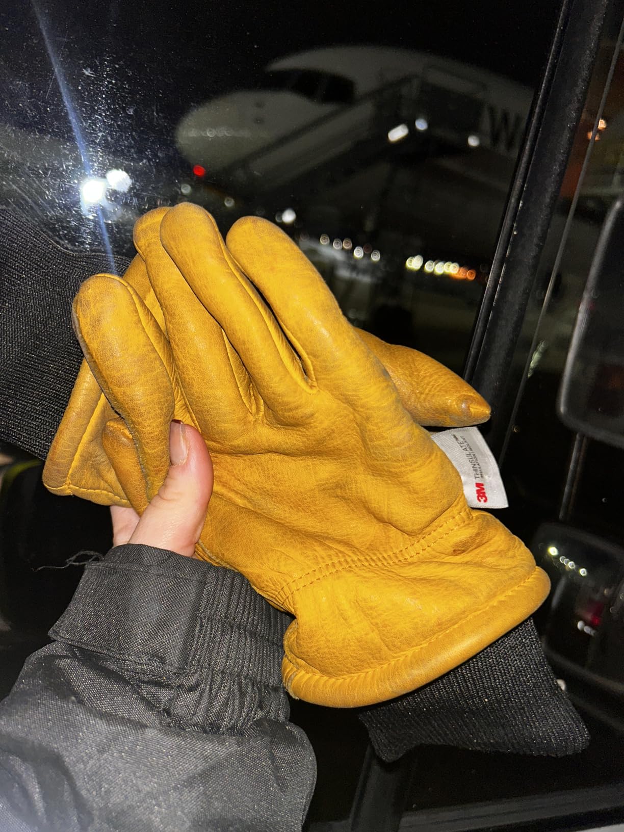 DLY Winter Work Gloves for Men, Insulated, Puncture and Abrasion Resistant, Cowhide Leather with Warm Thinsulate Lining for Cold Weather customer photo 2