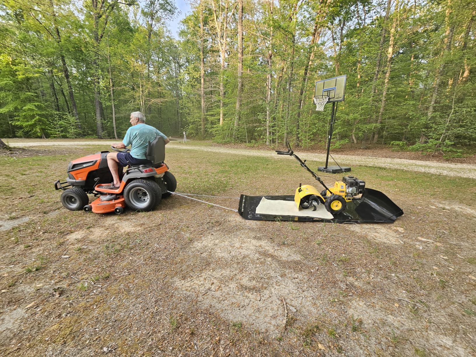 Bayattoo Heavy Duty Drag Sled Mat-Thickened Tear-Resistant HDPE with Pull Cables, Portable Yard, Hunting & Construction Hauler customer photo 1