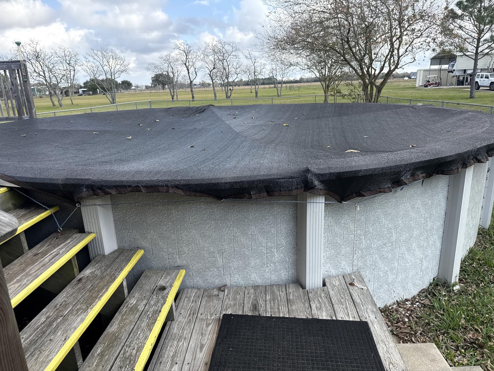 Pool Leaf Net Cover 24 ft Round, Fine Mesh Leaf Net for Above Ground Pool, Winter Pool Cover 24 ft Round Above Ground with 96FT Rope,Cover Size: 27-Feet Dia customer photo 1
