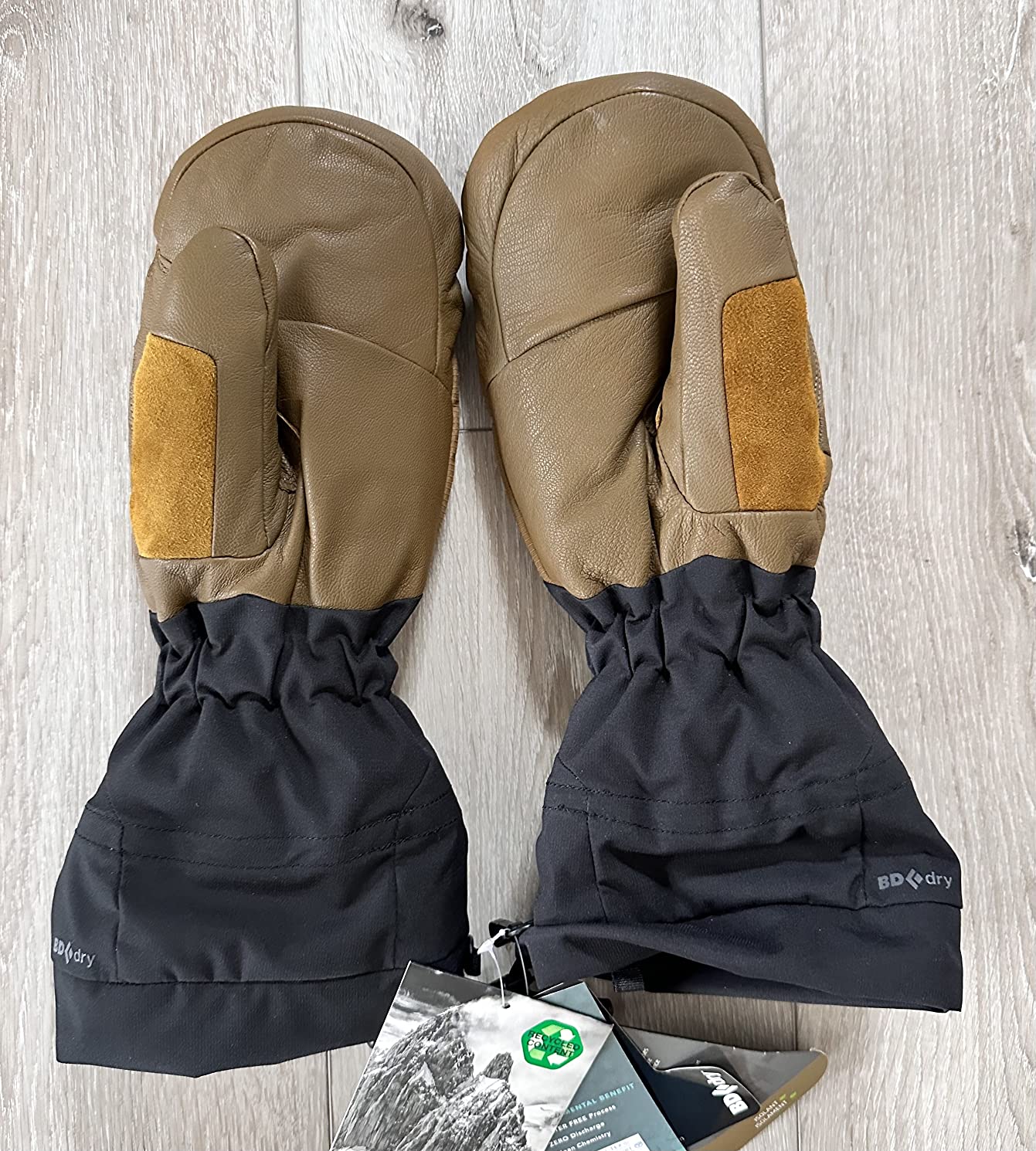 BLACK DIAMOND Men's Mercury Ski/Snow Mitts | Contains BD.Dry Waterproof Insert | Includes Primaloft Gold Fleece Lining | Removable Liner Mittens customer photo 2