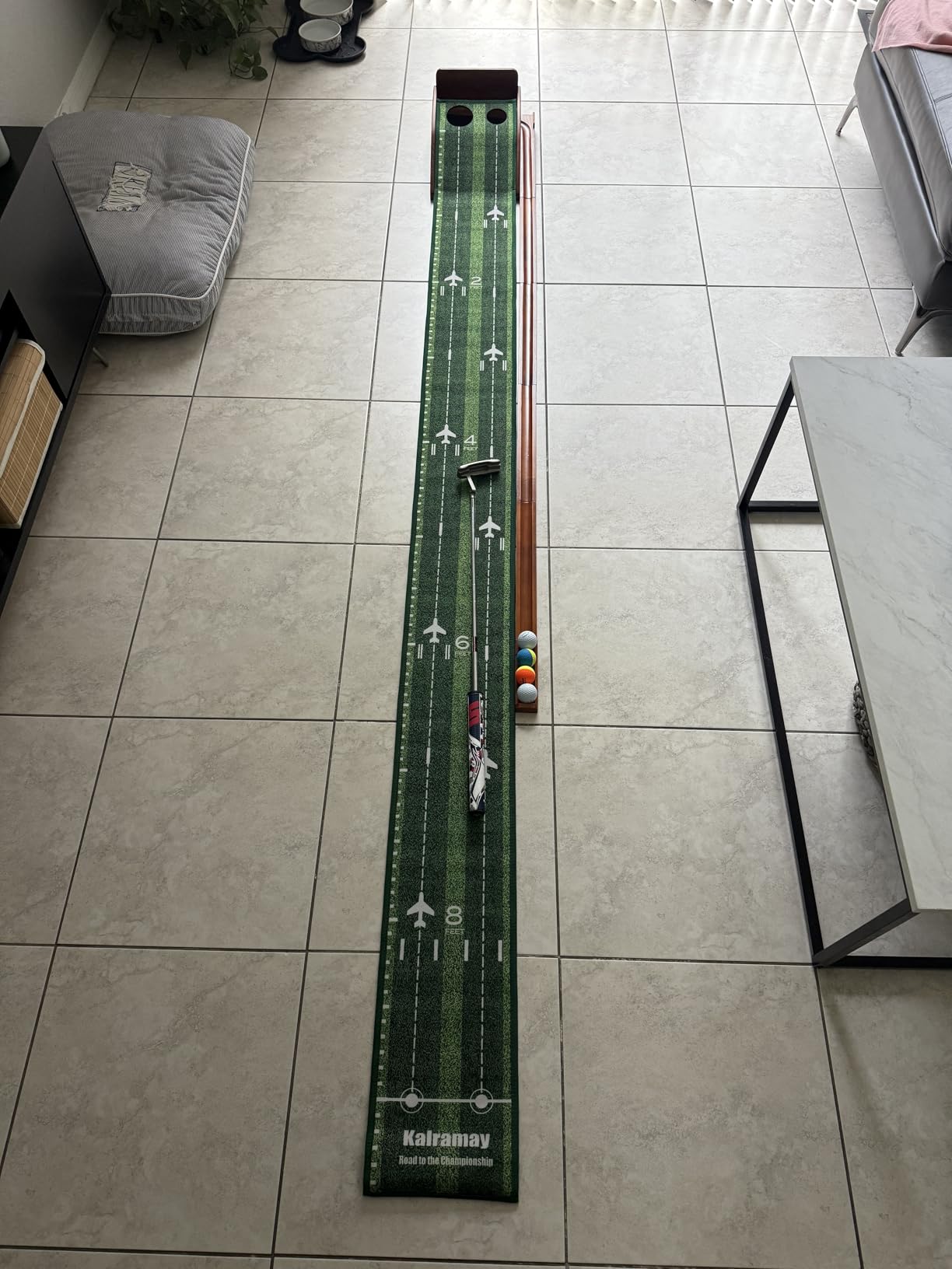 Kalramay Putting Green Indoor Golf Putting Mat - Easy to Assemble with Automatic Ball Return, Wrinkle-Free Close to Real Green Speed, Suitable for Office, Recreation Room, Patio customer photo 2