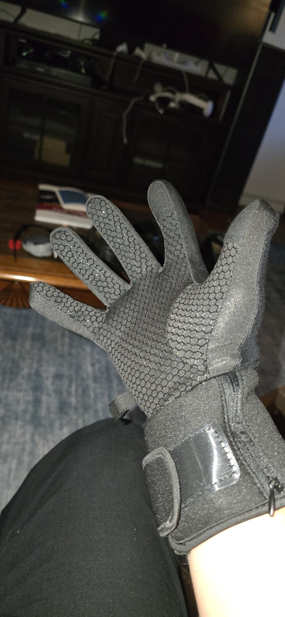 SAVIOR HEAT Heated Glove Liners, Ultra-Thin Rechargeable Electric Gloves, Full Hand & Fingertip Heating customer photo 2