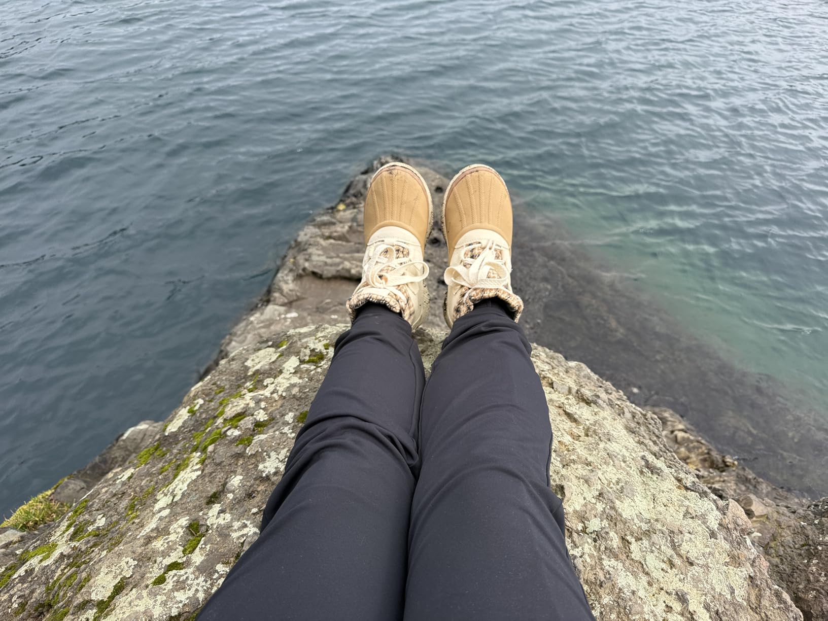 SOREL Women's Out N About lV Chillz Waterproof Boot customer photo 2
