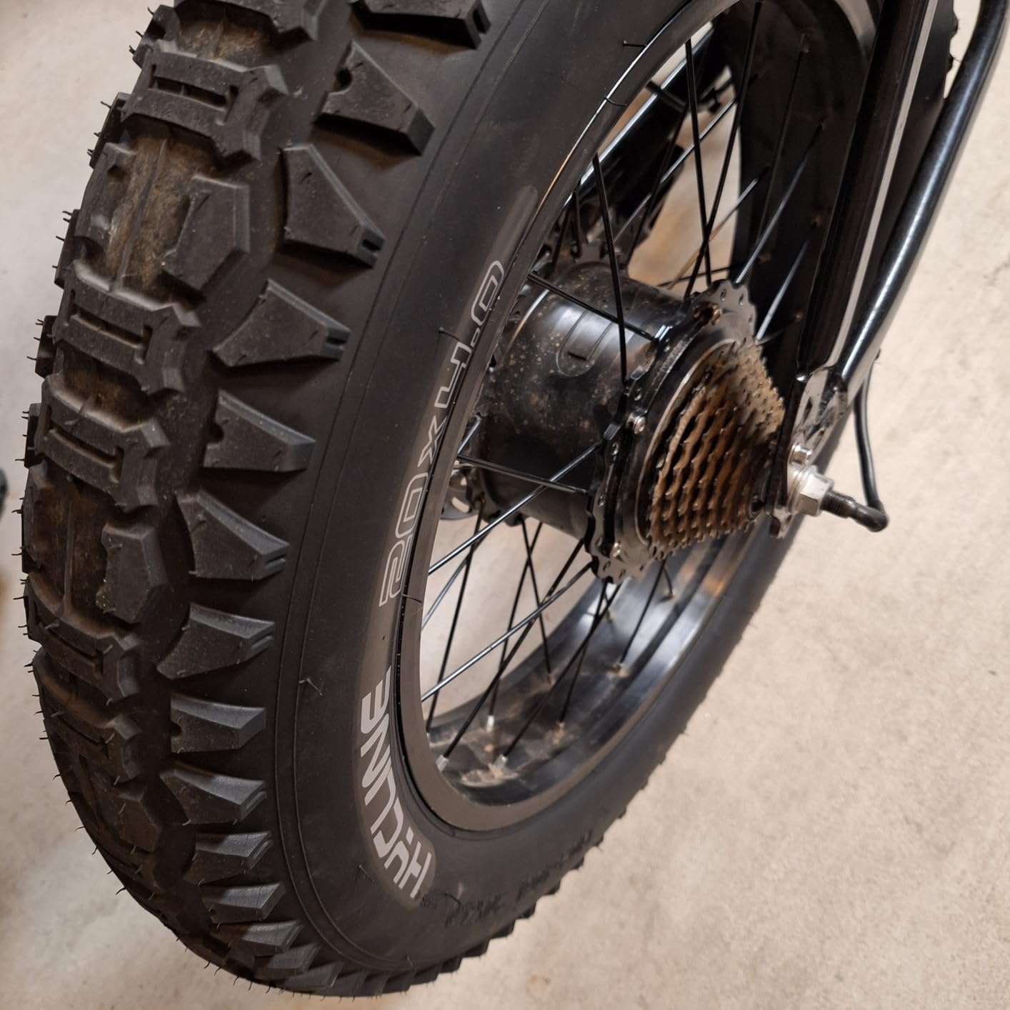 Hycline Ebike Replacement Fat Tire: 20x4.0/26x4.0 Inch Heavy Duty Folding Electric Fat Tires, All-Terrain High-Density Bicycle Tires for Street or Trail Riding customer photo 1