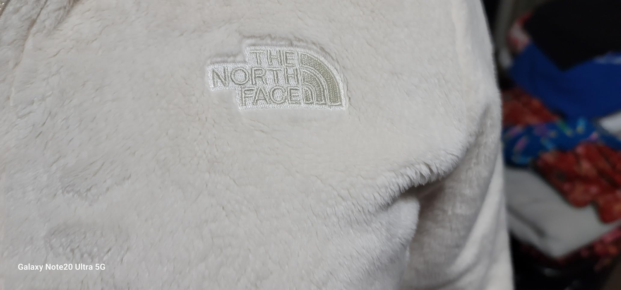 The North Face Women's Osito Full Zip Fleece Jacket - Soft & Lightweight customer photo 2
