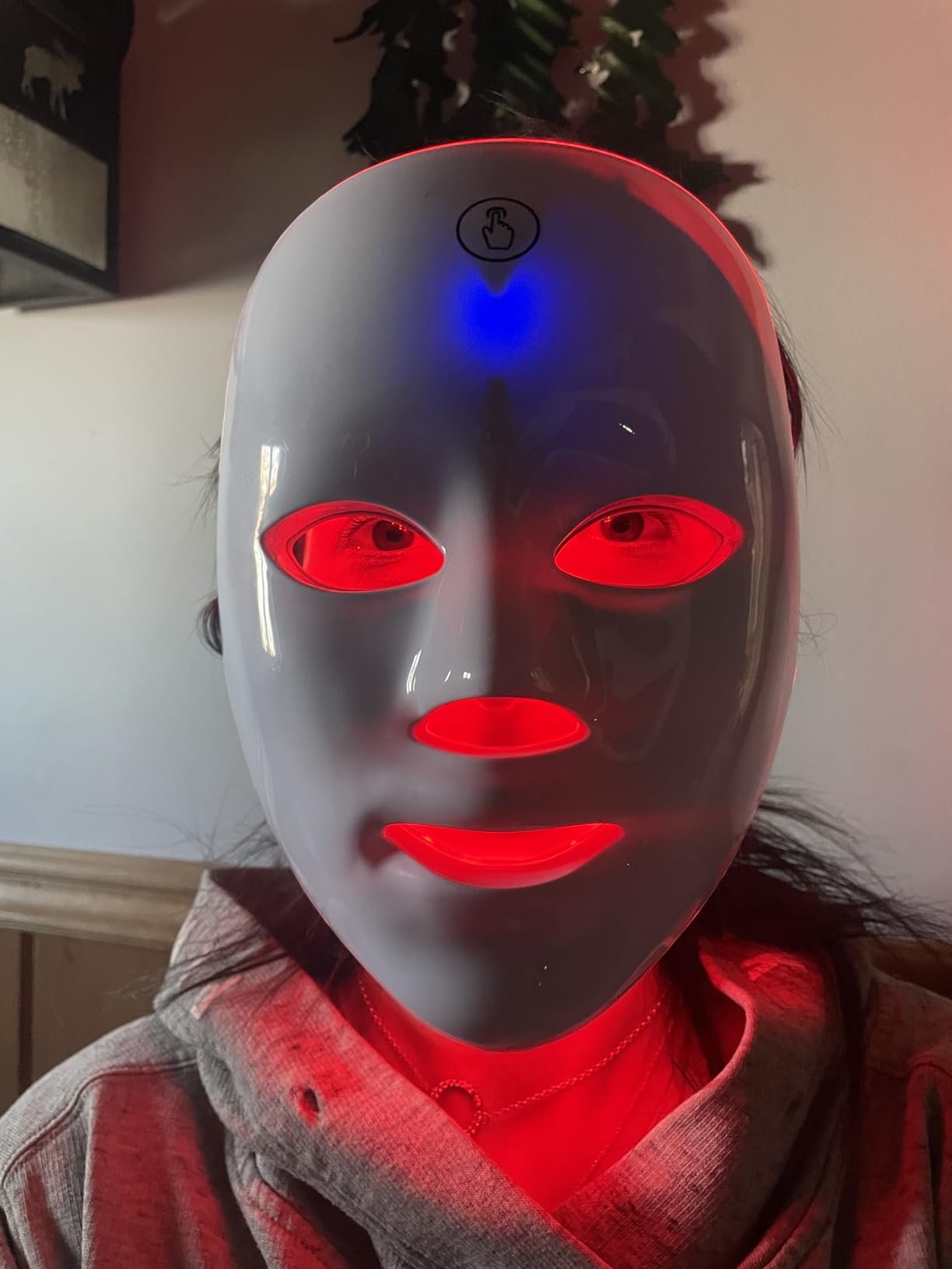 7-1 Colors Red Light Therapy For Face, LED Facial Skin Care Mask, Red Light Mask for Face, LED Facial Mask Light, Salon or Home, White customer photo 2