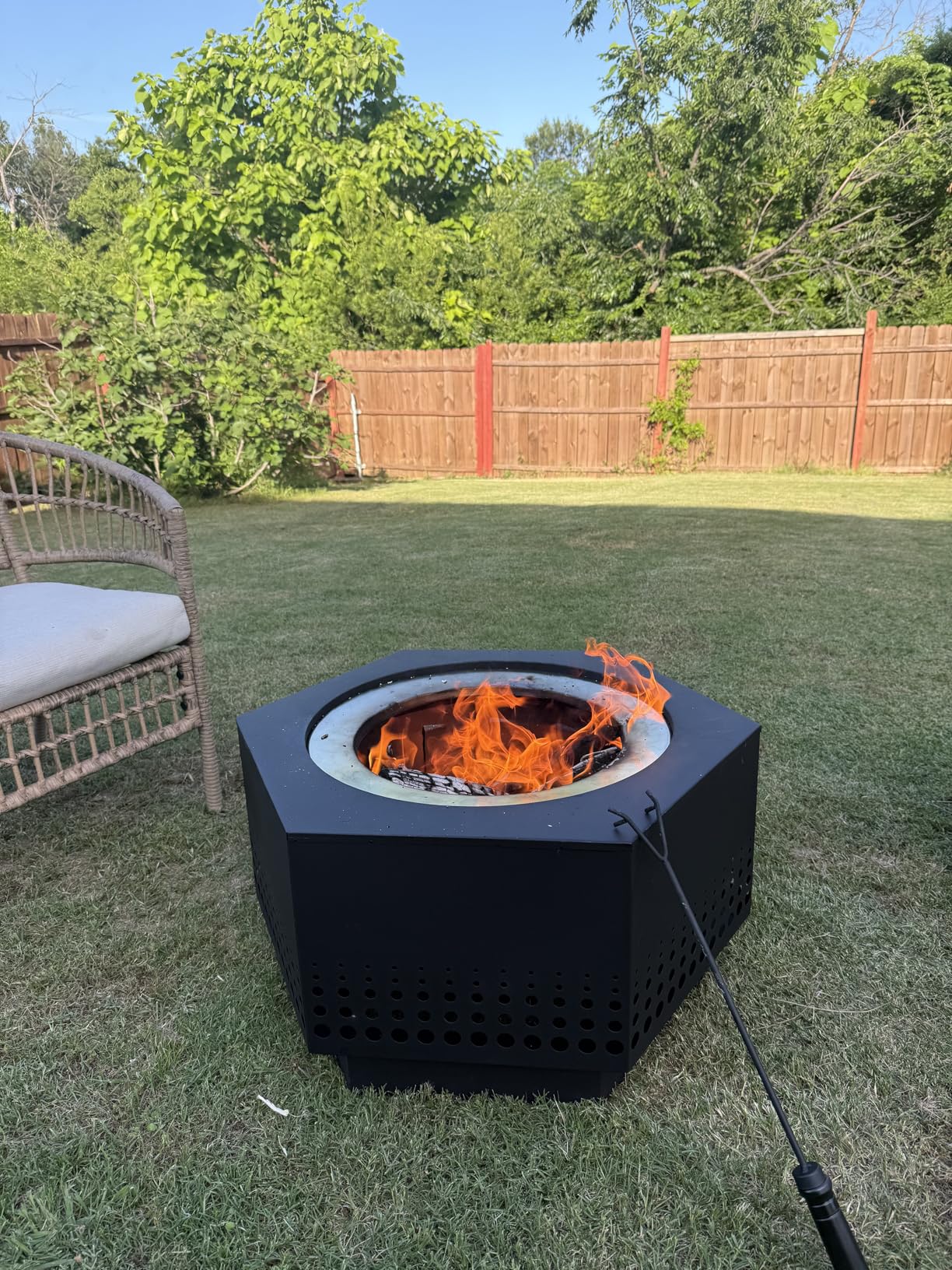 SUNJOY Smokeless Fire Pit 28-Inch Hexagonal Firepit for Outdoor, Stainless Steel Wood Burning Fireplace with Removable Ash Pan, PVC Cover and Fire Poker customer photo 2