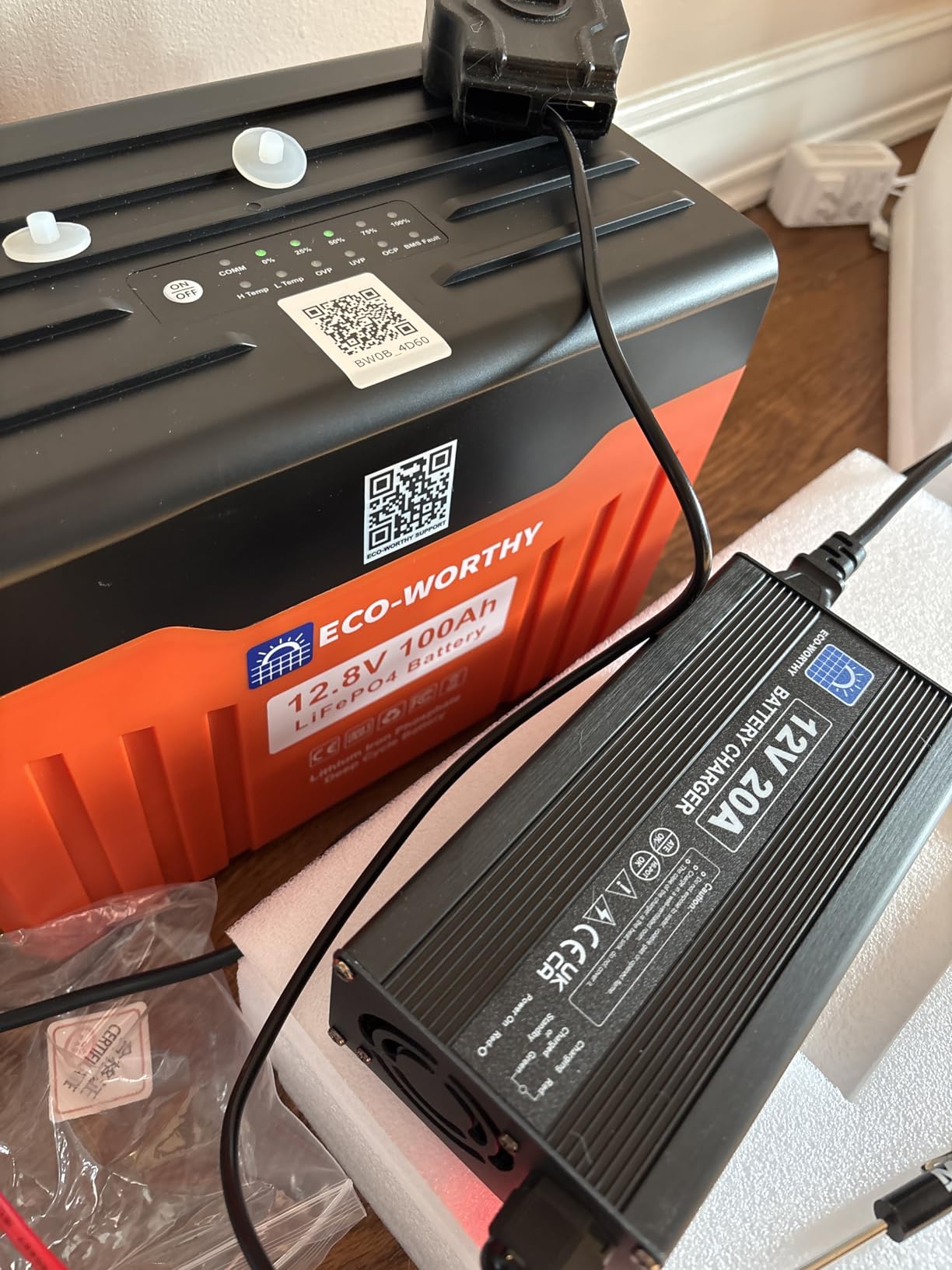 ECO-WORTHY 12V 100AH LiFePO4 Lithium Battery with SOC Display, Upgrade 2.0 with built-in Bluetooth, 100A BMS with Low-Temp Protection, Suitable for RV, Camping, Solar Off-Grid customer photo 1
