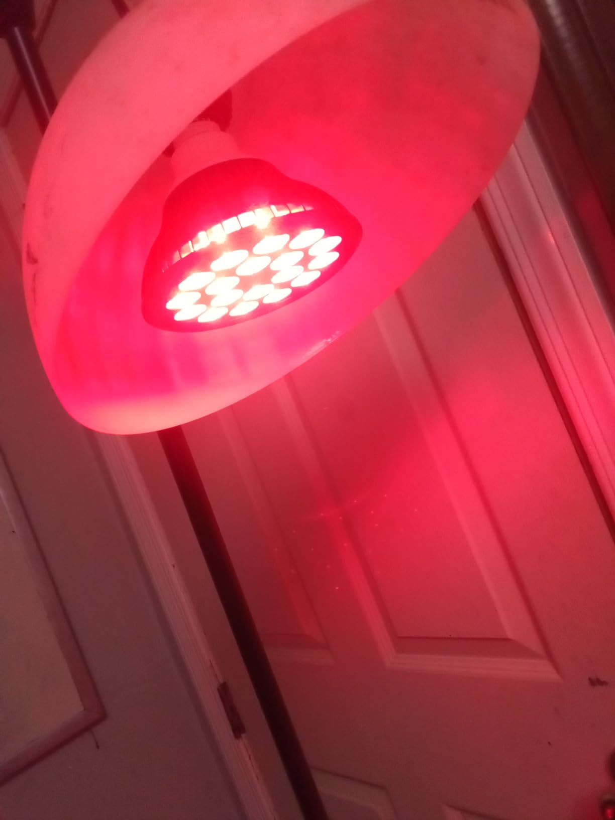 Aumtrly Blue Light Therapy Bulb, 18 LEDs Blue Light Therapy Lamp for Face and Body, High Irradiance, Large Coverage Area (Only Bulb) customer photo 2
