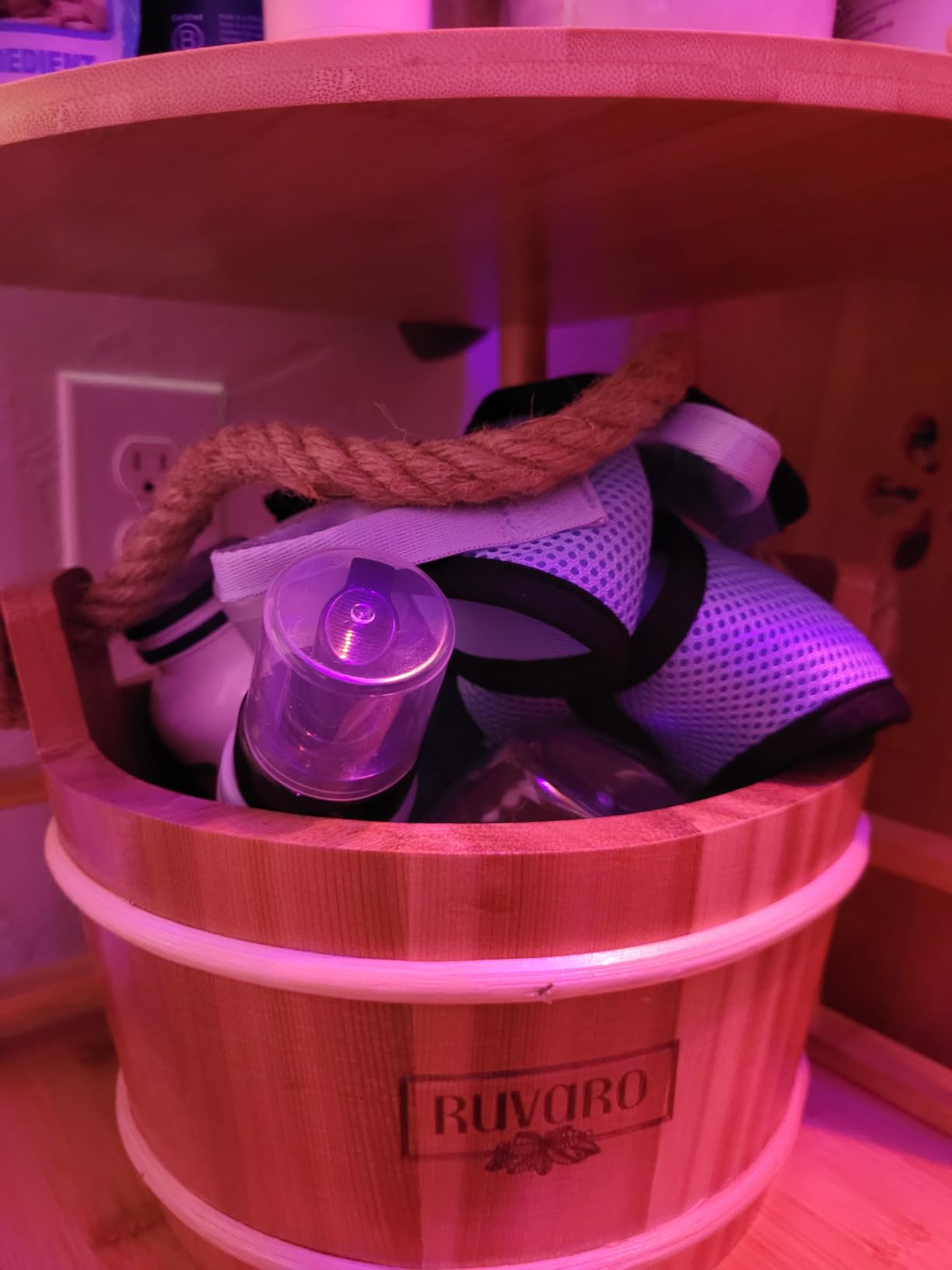 Sauna Bucket and Ladle Set - Handcrafted from Canadian Red Cedar Wood - 1 Gallon (4Liters) Water Capacity - Leakproof Liner - Natural Rope Handle - Luxury Sauna Accessories Set customer photo 1