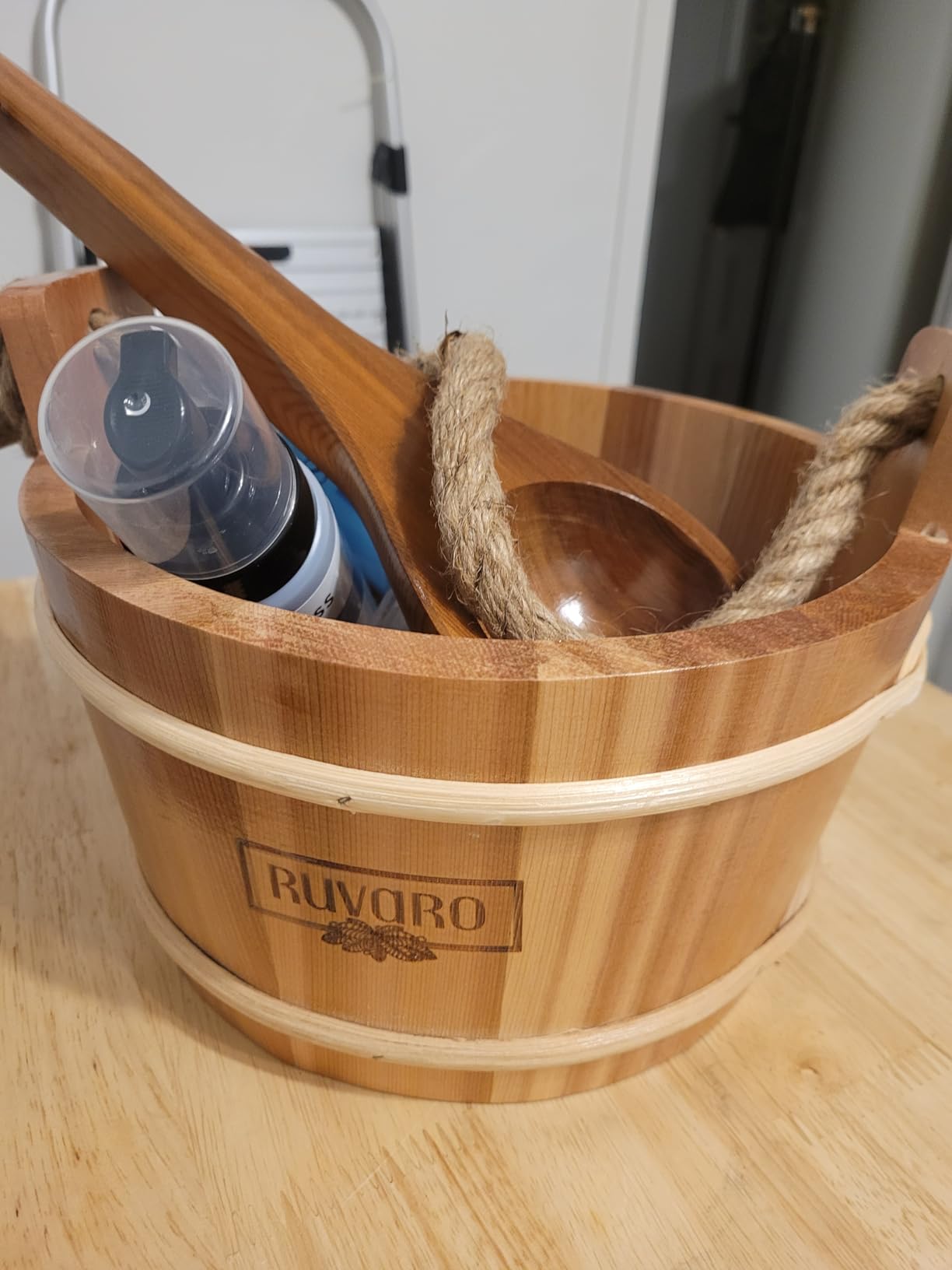 Sauna Bucket and Ladle Set - Handcrafted from Canadian Red Cedar Wood - 1 Gallon (4Liters) Water Capacity - Leakproof Liner - Natural Rope Handle - Luxury Sauna Accessories Set customer photo 2
