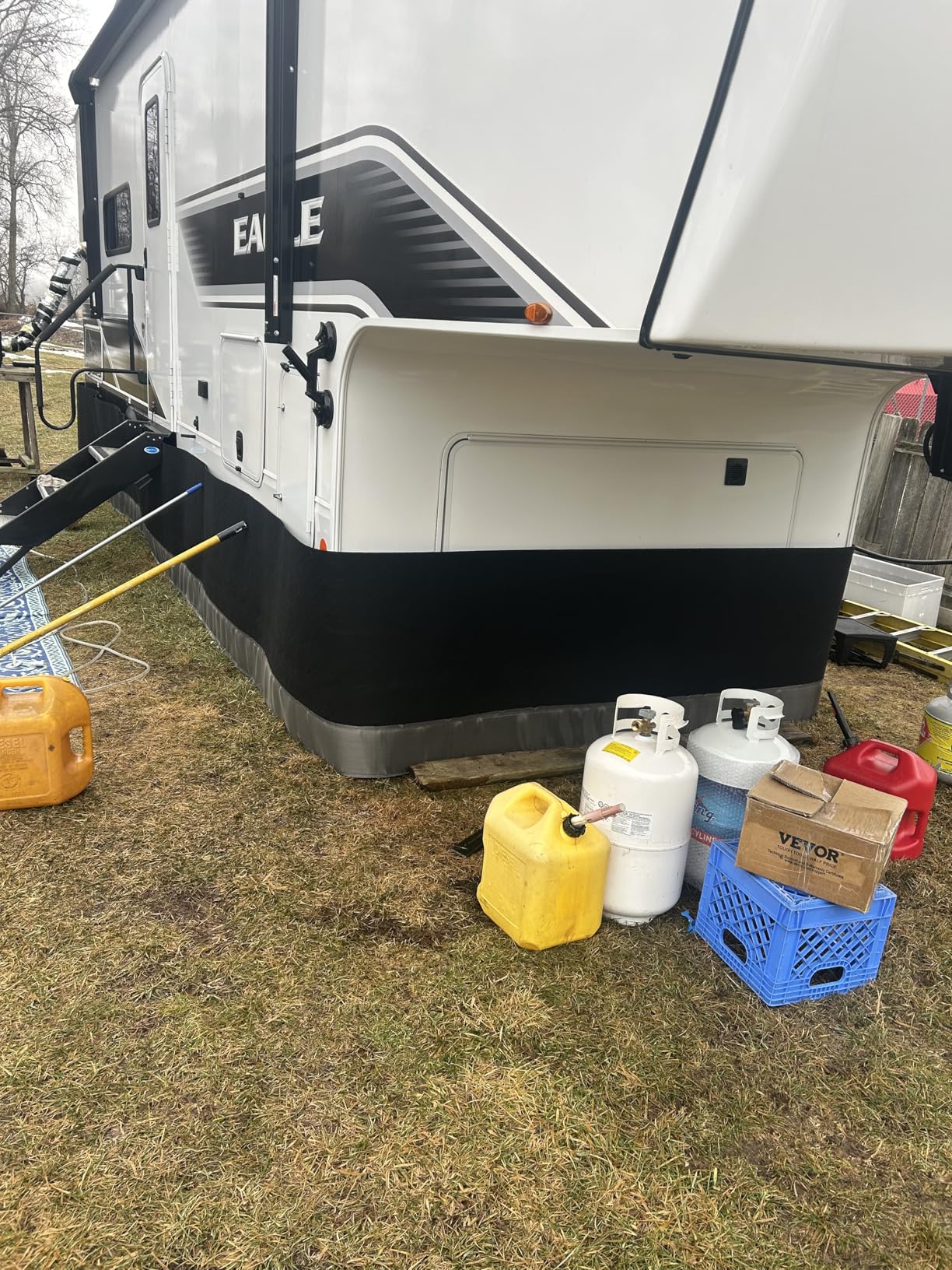 RV Skirting for Winter, Heavy Duty Travel Trailer Skirt with Lock Cable, Windproof, Waterproof & UV Resistant Camper Skirt for Mid 5th Wheel & Large Travel Trailer (85.3x2.6 ft) customer photo 2