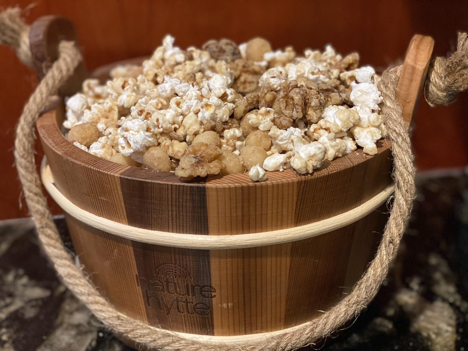 Red Cedar Sauna Bucket and Ladle Set 4L (1 Gallon) - Natural Rope Handle - Premium Red Cedar Wood - Natural Aroma - Elegant Gift-Ready Packaging customer photo 2