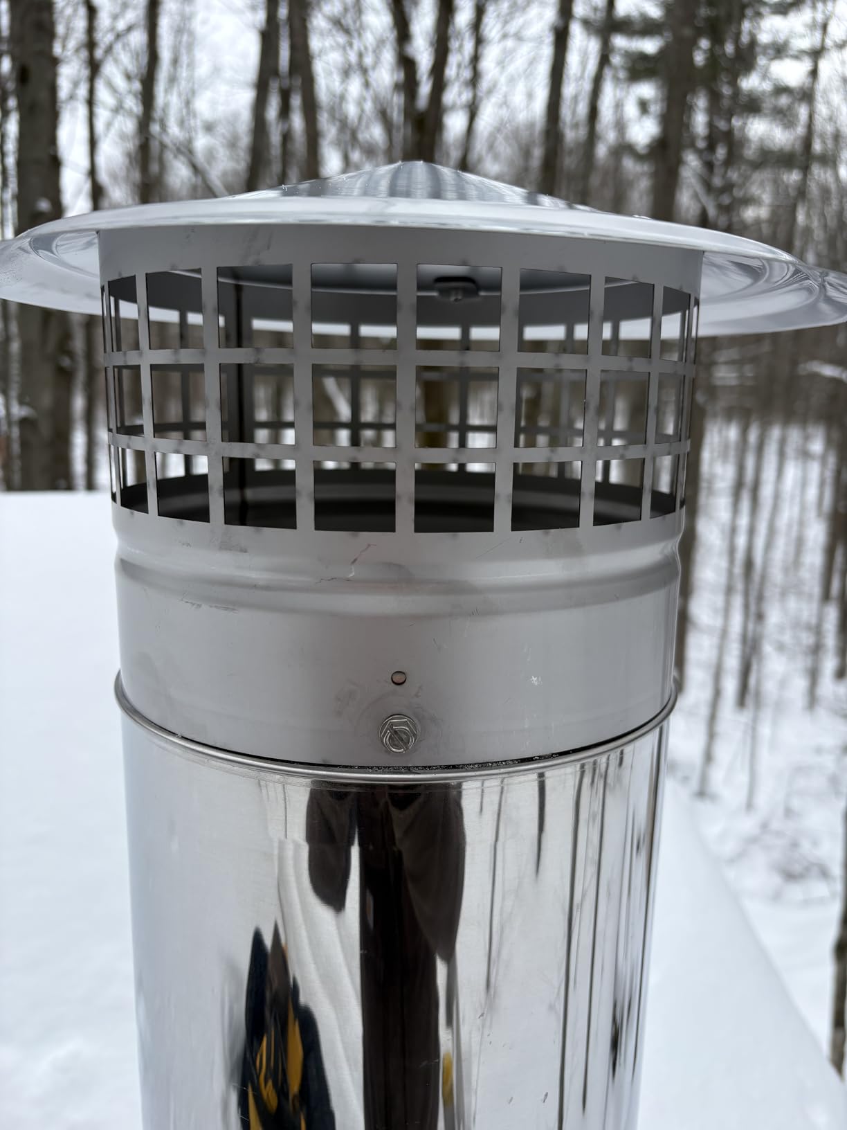 8 Inch Cone Top Chimney Cap with Screen, 8