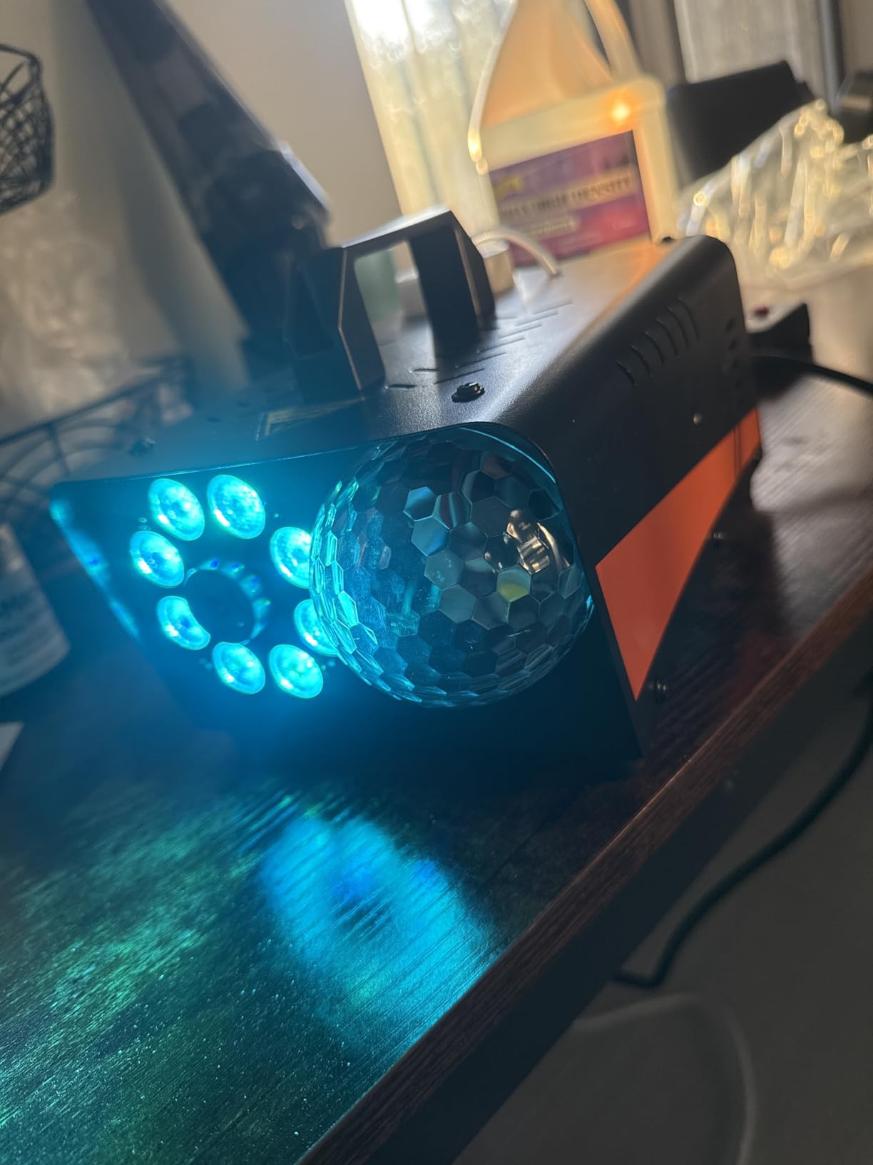 Fog Machine, Smoke Machine with Disco Ball Lights, 800W and 4500CFM with 13-Color LED Effects, Wired And Wireless Remote Controls, Ideal for Indoor, Outdoor, Halloween, Wedding, and Parties customer photo 2