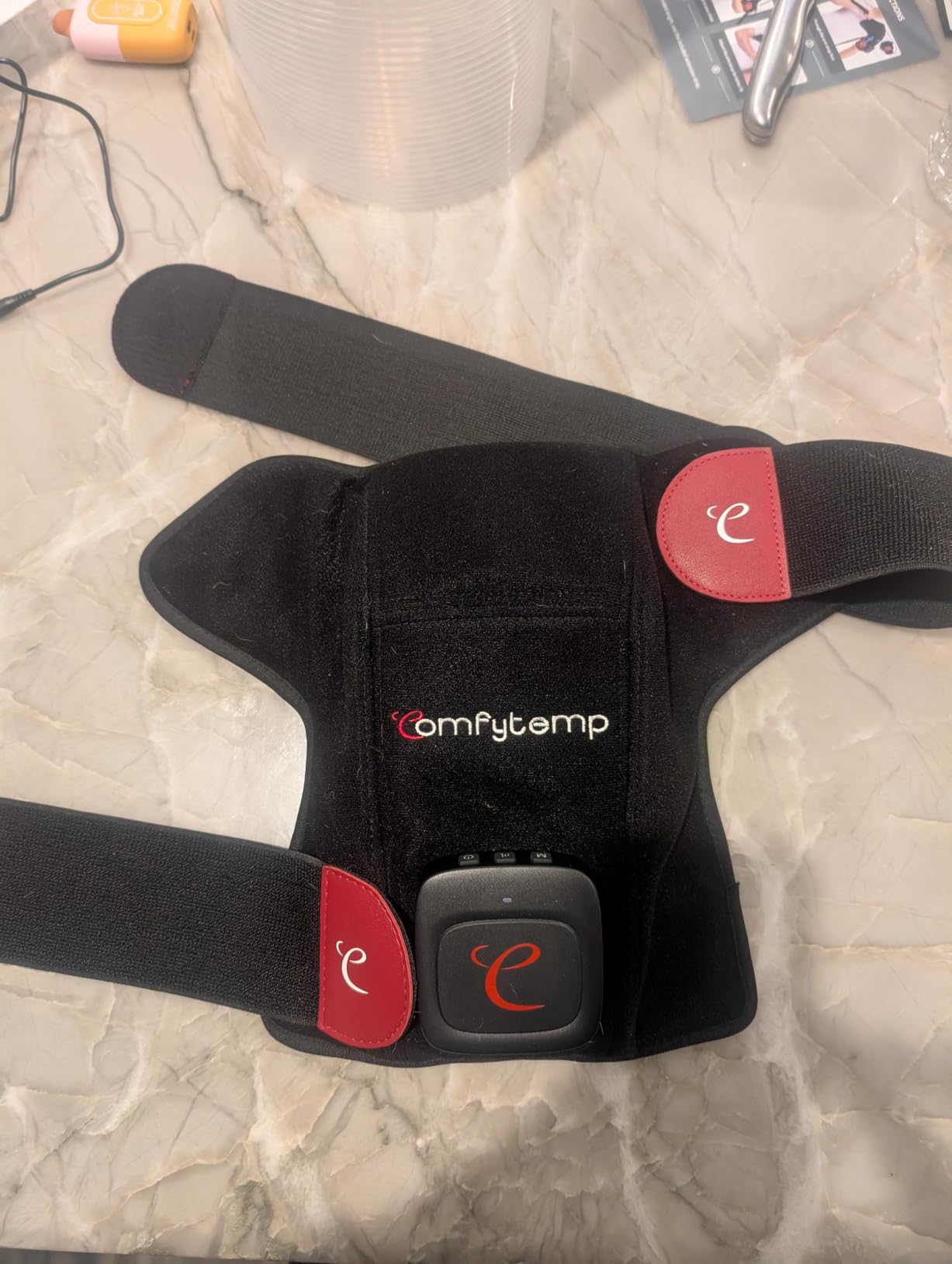 Comfytemp Cordless Red Light Therapy for Shoulder, 94 LEDs Wearable Near Infrared Light Wrap, 3D Portable Flexible Wrap with Timer, 660nm & 850nm, Gifts for Women Mom Men Dad (No Massage,One Size) customer photo 1