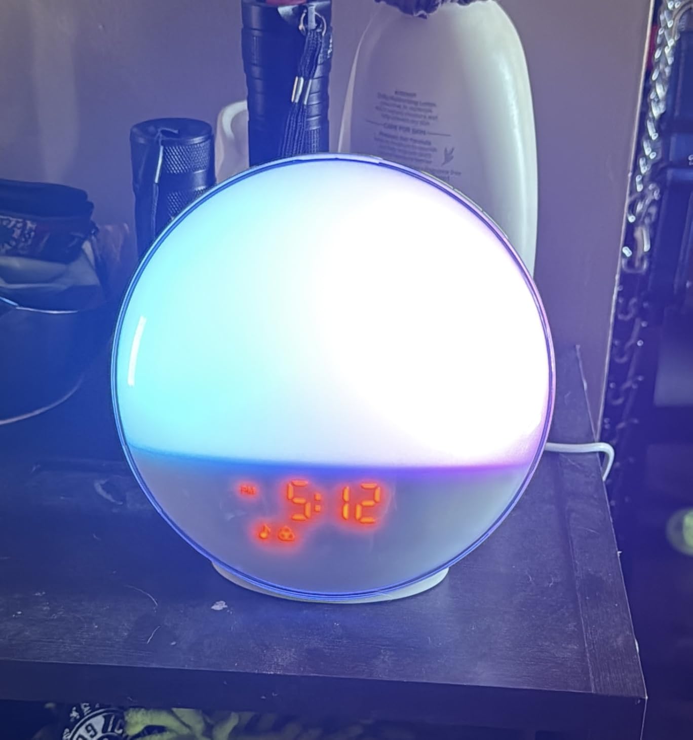 RICIAL Wake Up Light Sunrise Alarm Clock with 10,000 Lux Therapy Light, White Noise Machine, Sleep Aid, 11 Soothing Colors, Dual Alarms & Snooze customer photo 2