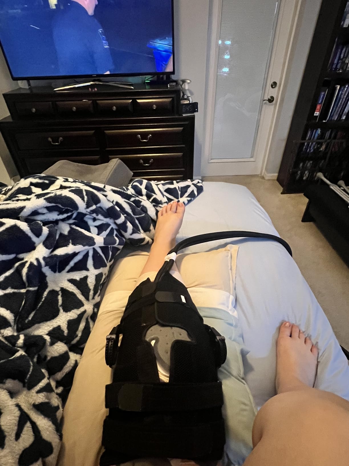Cold Therapy Machine w/Timer, Compact and Portable Ice Machine for Knee After Surgery, Knee Replacement Recovery System, Cryotherapy Pain Relief w/Compression Pad for Shoulder, Hip and Ankle customer photo 2