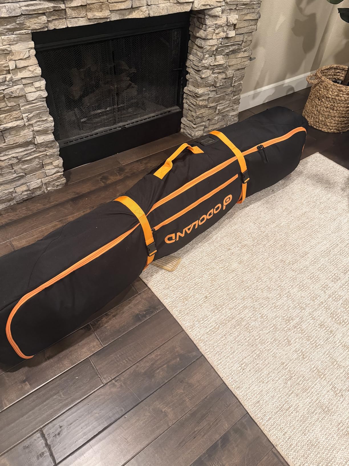 Odoland Rolling Ski Bag, Padded Snowboard Bags with Wheels for Air Travel, 900D Water Resistant Oxford Fabric and Extra 2 Dry Bag, Fits Skis Up to 170/190cm customer photo 2