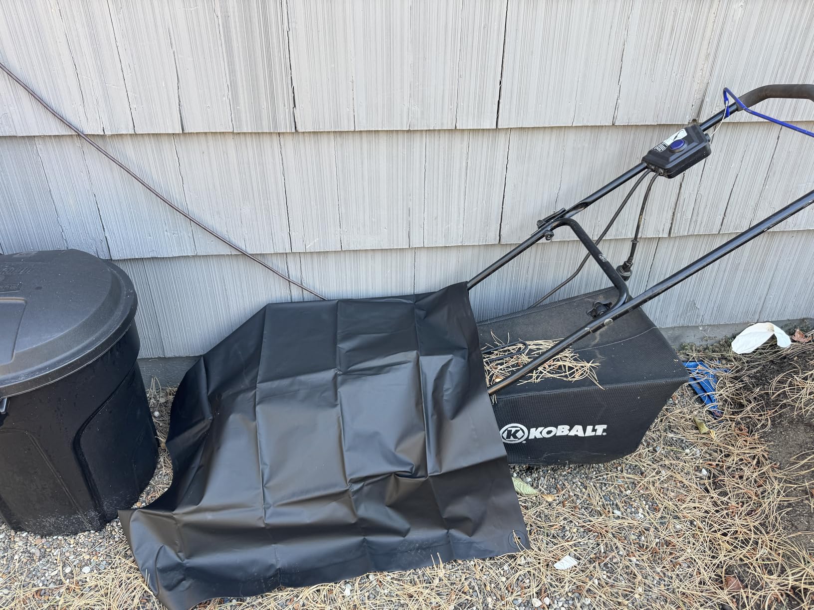 RENEGADE Truck Bed Cargo Cover 8x6 ft - Heavy Duty, 6X Stronger, Waterproof, UV-Resistant, PFAS-Free - Tarp for Pickups, Trailers & Exterior Hauling Protection customer photo 1