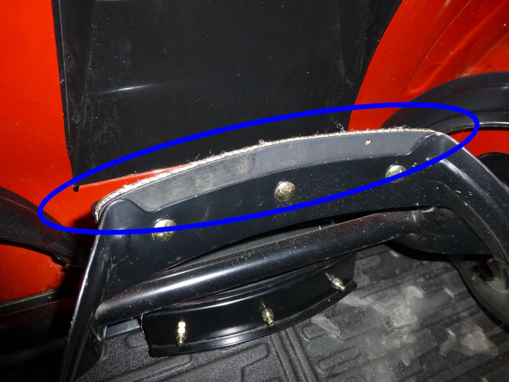 Universal Snowplow Blade Flap, Snowplow Rubber Plow Deflector Attachments, Suitable for 48