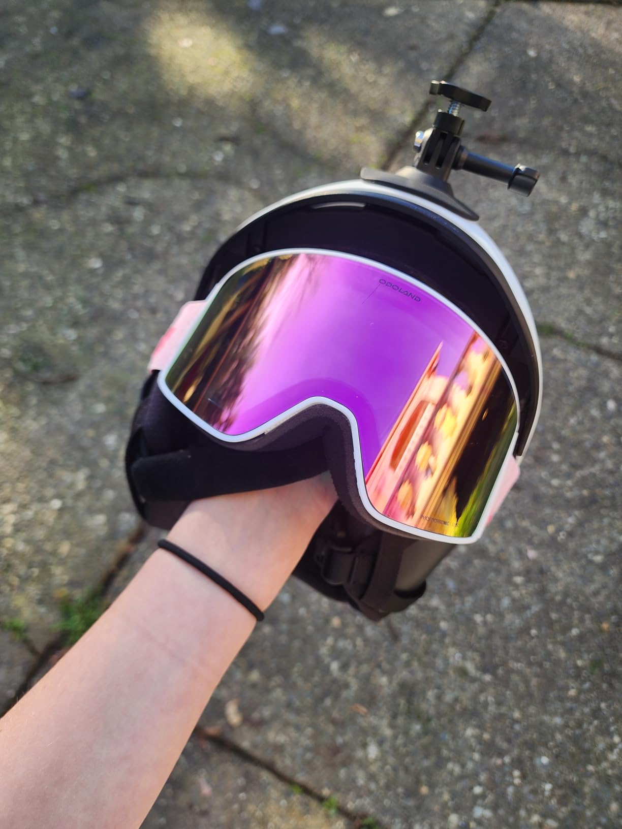 Odoland Photochromic Ski Goggles for Men Women Adult, Snow Snowboard Goggles with Pattern Strap for All Day Skiing Sports customer photo 2