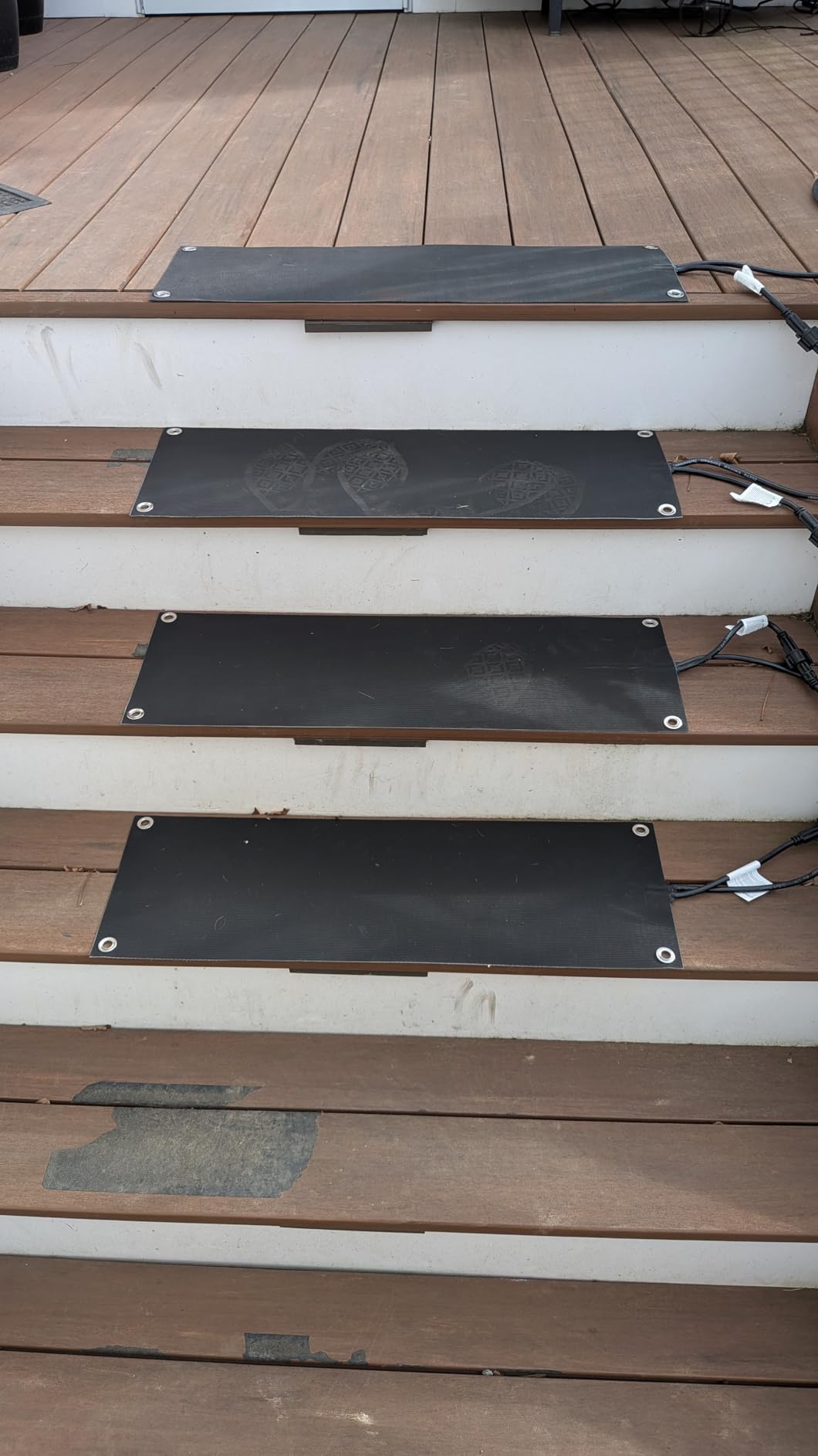 3 Pcs Heated Snow Melting Mats, 10 x 30 in No-Slip Rubber Heated Outdoor Mats, Snow and Ice Melting Mats for Winter Outdoor Stairs, Steps, Doorways, Walkways, Driveway, 2 in/h Melting Speed customer photo 2