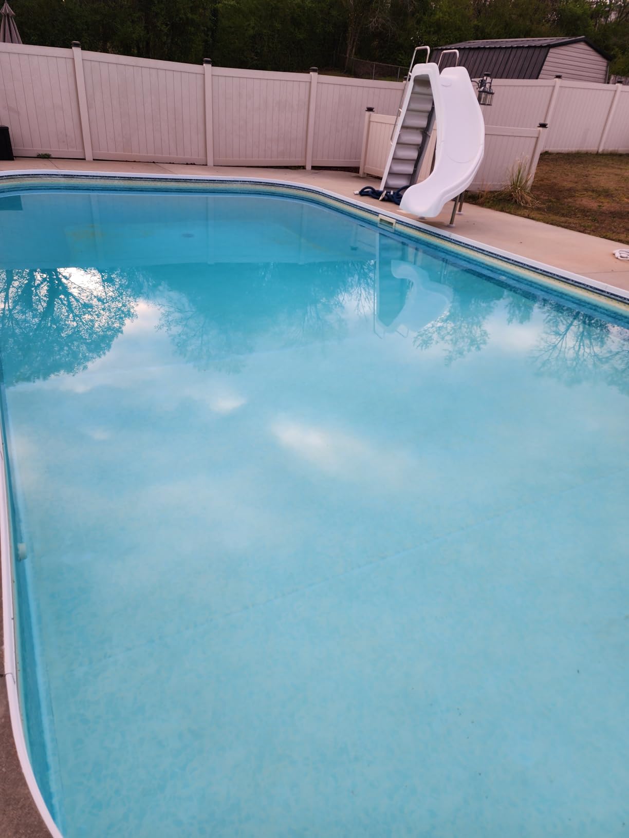 AquaDoc All-in-One Pool Closing Kit Chemical - 32oz - Treats up to 30,000 Gallons - Pool Winterizing Kit for Above Ground and Inground Pools - Winter Closing Chemicals Made in USA customer photo 1
