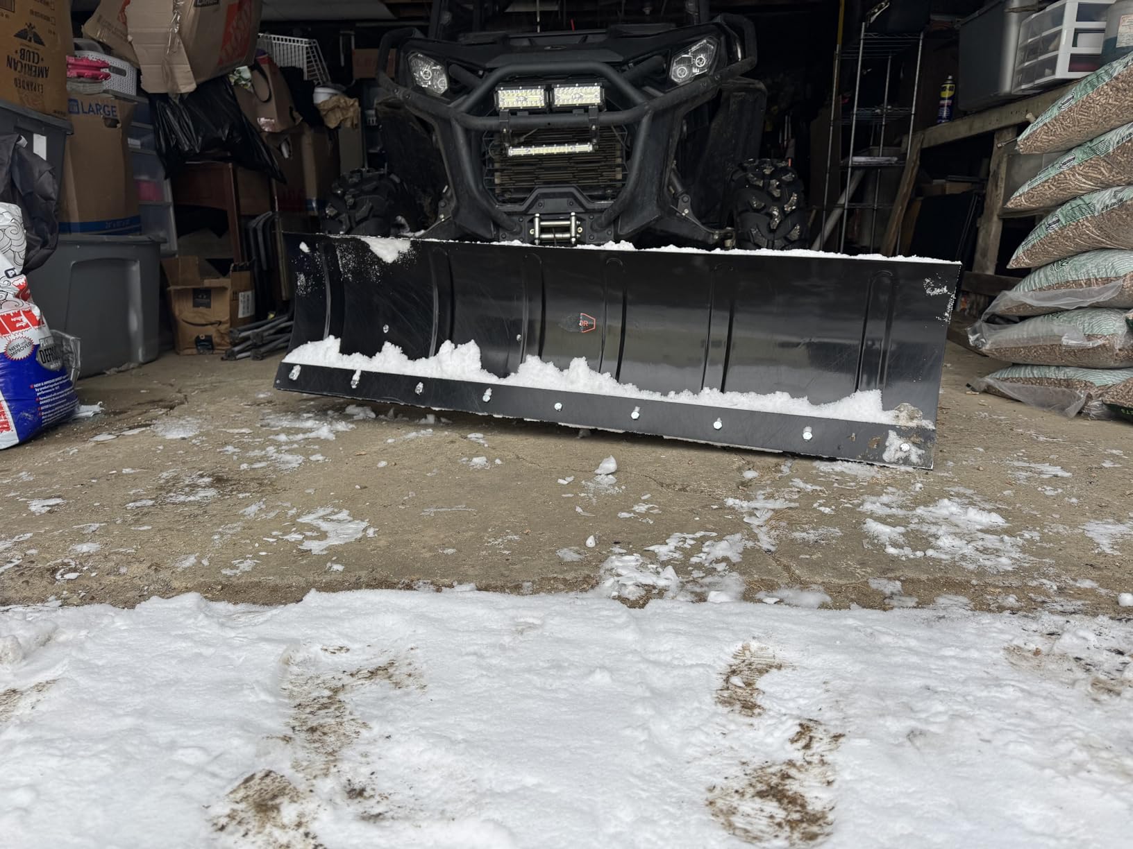 VEVOR Snow Plow Kit, 60in Universal Snow Plow Attachment, Height & Left-Right Adjustable customer photo 1