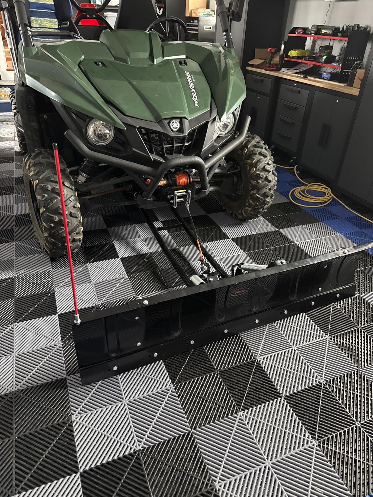 VEVOR Snow Plow Kit, 48in Universal Snow Plow Attachment, Height & Left-Right Adjustable customer photo 1