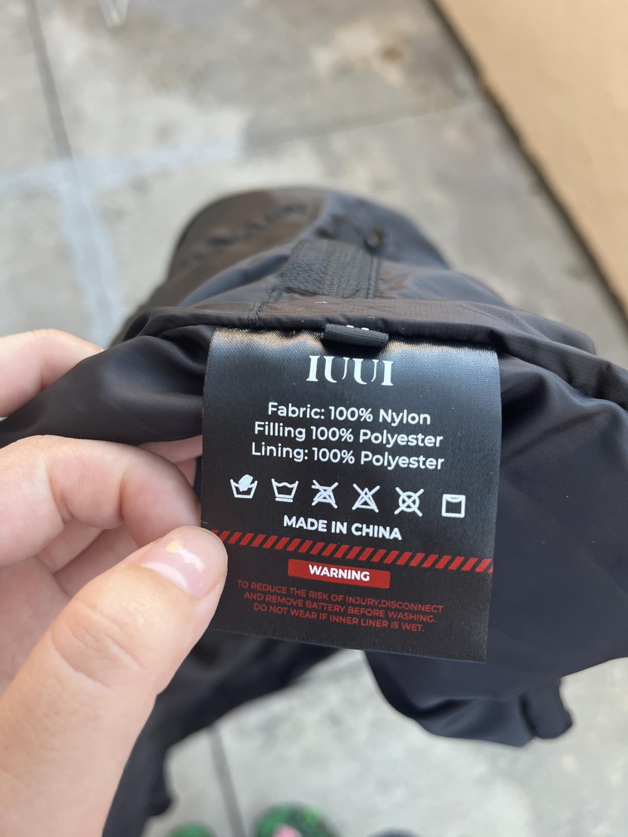IUUI Women Heated Vest with Battery Pack Included,Quick Heat Up Warming Vest Electric Rechargeable,Long-Lasting Heated Coat customer photo 2