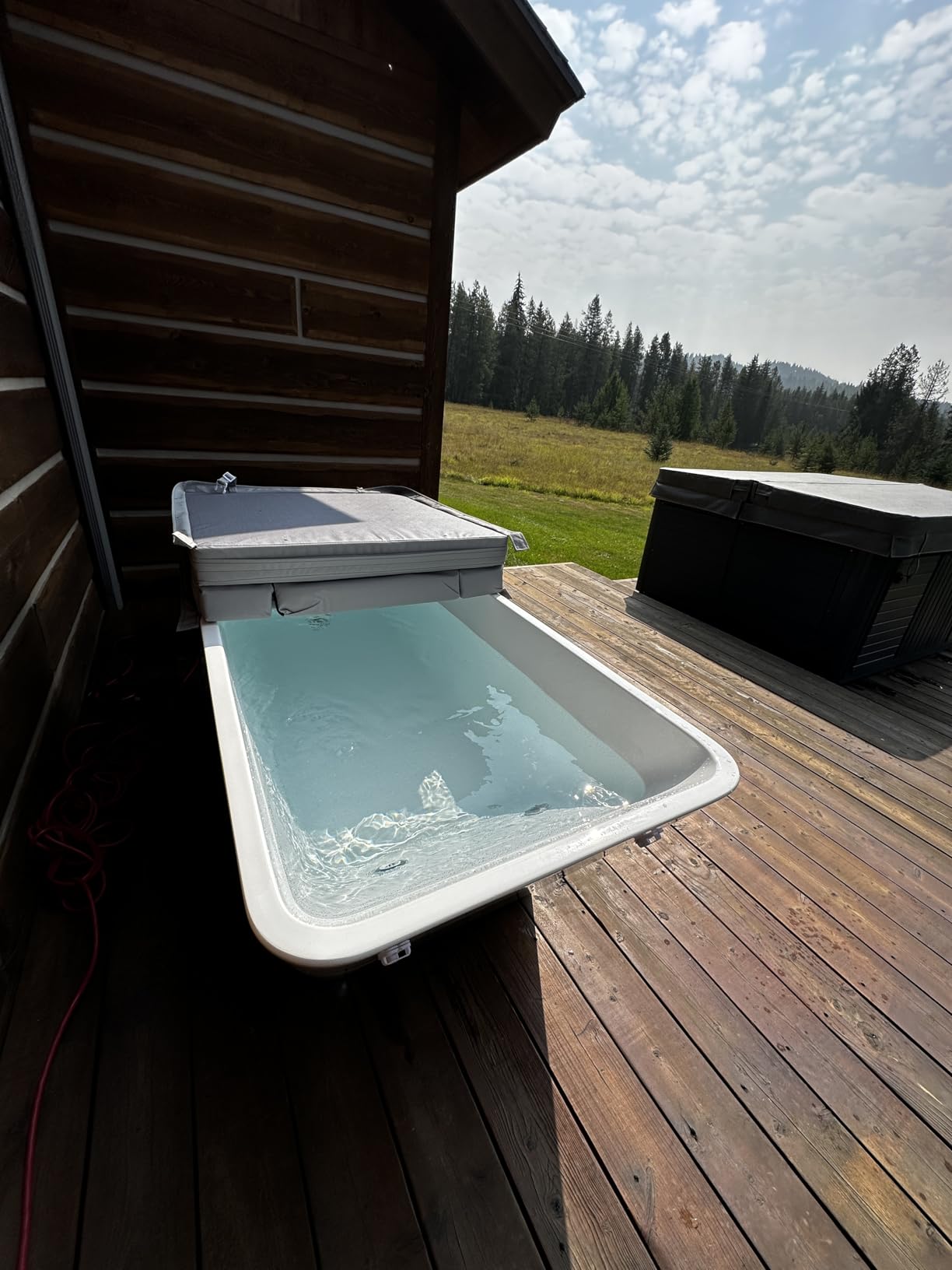 Ice Bath Tub with Water Chiller, Large Ice Bath for Full-Body Recovery, Whisper-Quiet Cooling System, Cold Therapy Tub for Athletes & Home Spa, White customer photo 1