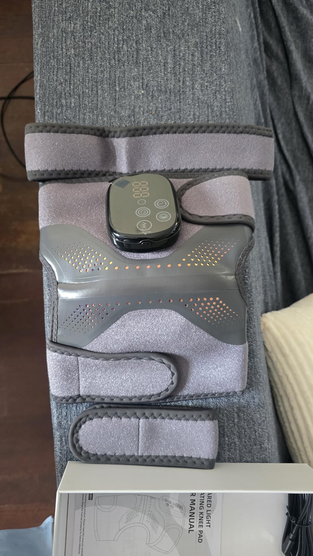 Knee Massager with Heat and Red Light Therapy and Vibration, 660nm & 850nm Infrared Red Light Therapy for Pain Relief, 5000mAh Protable Rechargeable Heated Brace for Knee, Joint, Elbow, Shoulder customer photo 2