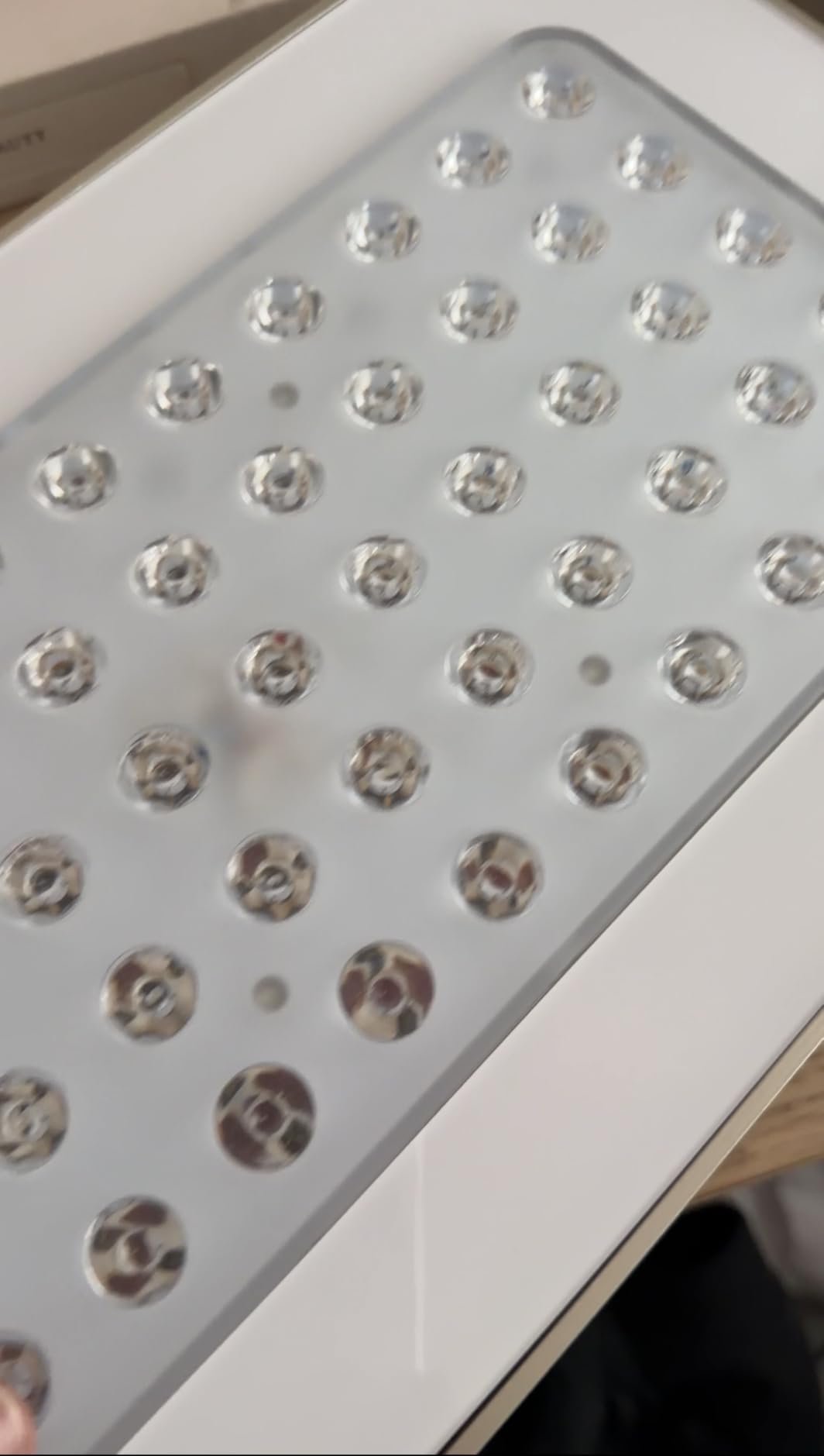 Red Light Therapy Panel for Home, 115W High Power 660nm 850nm Infrared Light Device with Smart App Control & Timer, for Face, Body, Muscle Wellness & Skin Health, 55 Dual-Chip Elite LEDs customer photo 1