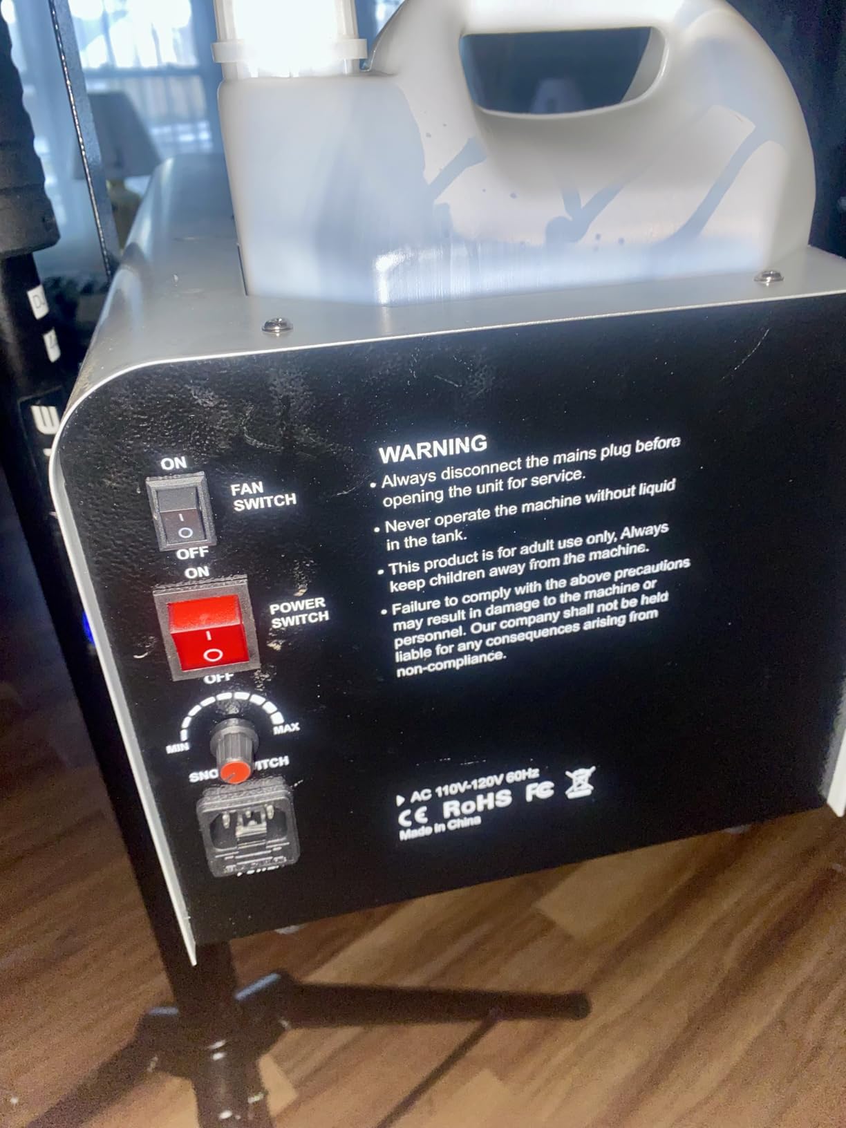 UPGREY 1500W Snow Machine for Outdoors and Indoors, Fake Snow Maker for Party with Remote Controller and Handle customer photo 2