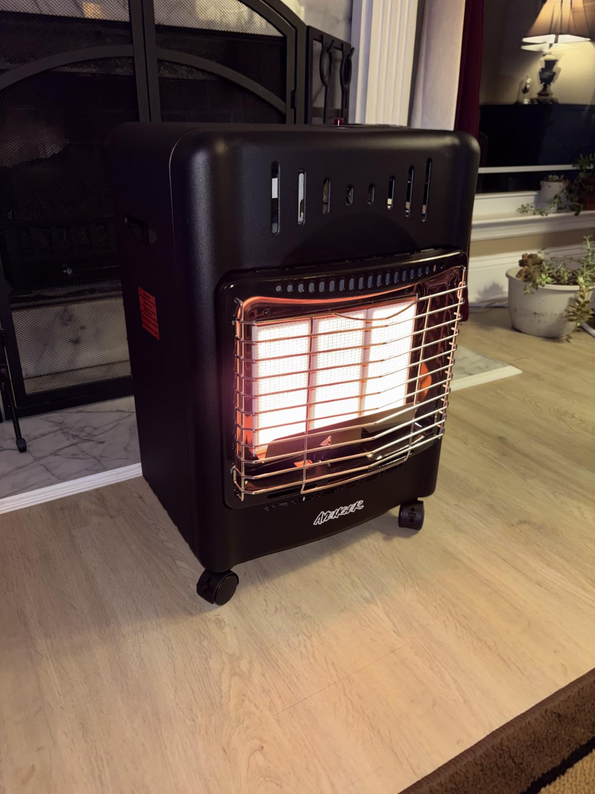 Avenger Portable Outdoor Propane Cabinet Heater, 18,000 BTU Radiant Gas Heater with Tip-Over and ODS Safety Shut-Off - Model 22BF-A00 customer photo 1