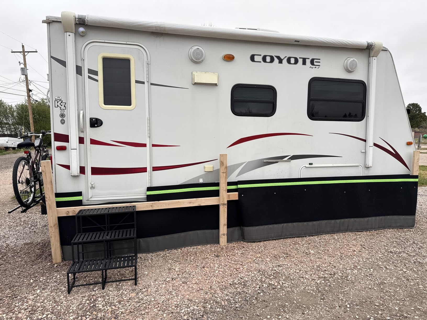 RV Skirting Kits for Winter - Heavy Duty Insulated Camper Skirt for Travel Trailer, 5th Wheel, Motorhome & Class A/B/C, Windproof Bottom Cover with Lock Cable, Black (52.5ft x 2.6ft) customer photo 2