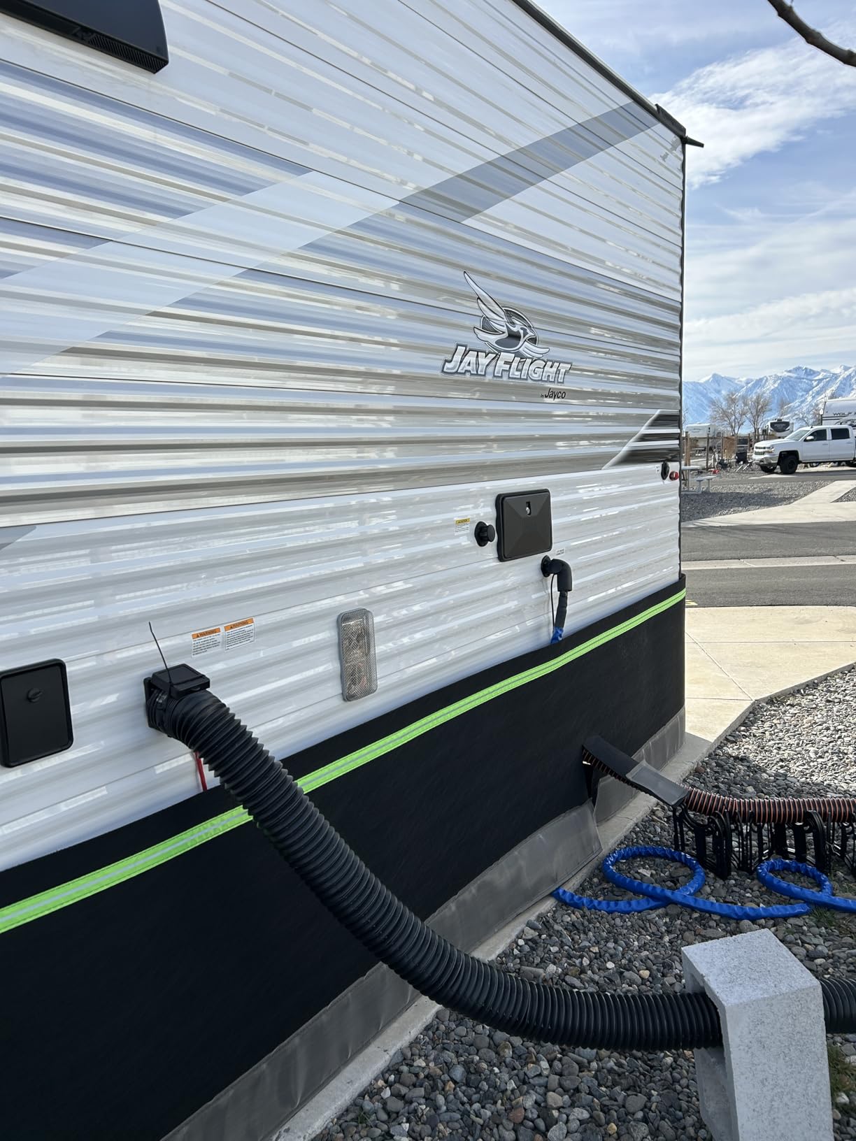 RV Skirting for Winter Camper Insulated Skirt for Travel Trailer 5th Wheel Motorhome & Class A/B/C, High-Density Fiberboard Mesh, Windproof Snow Proof, High 31.5 Inch / 59 FT customer photo 1