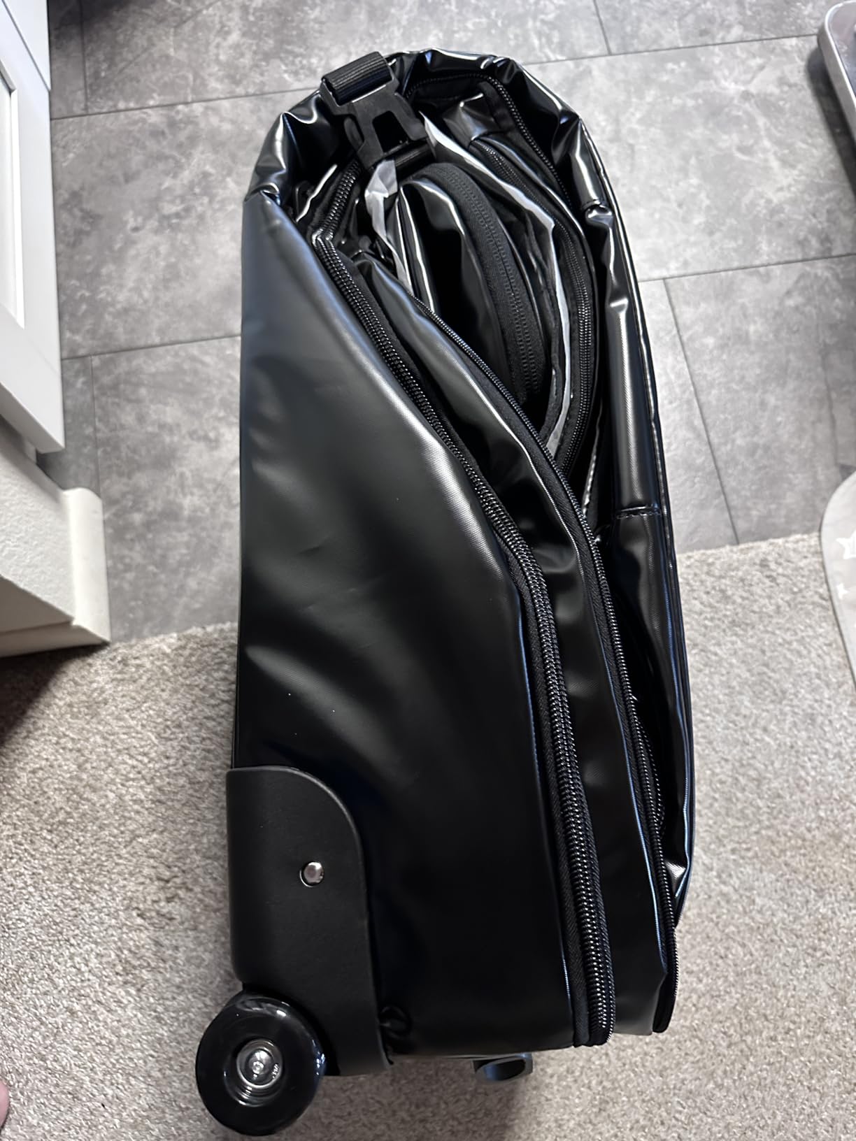 Ski Bag with Wheels, Extendable Snowboard Bag, Waterproof 900D Ski Bags for Air Travel, Padded Snowboard Bag with Backpack & Shoulder Strap customer photo 1