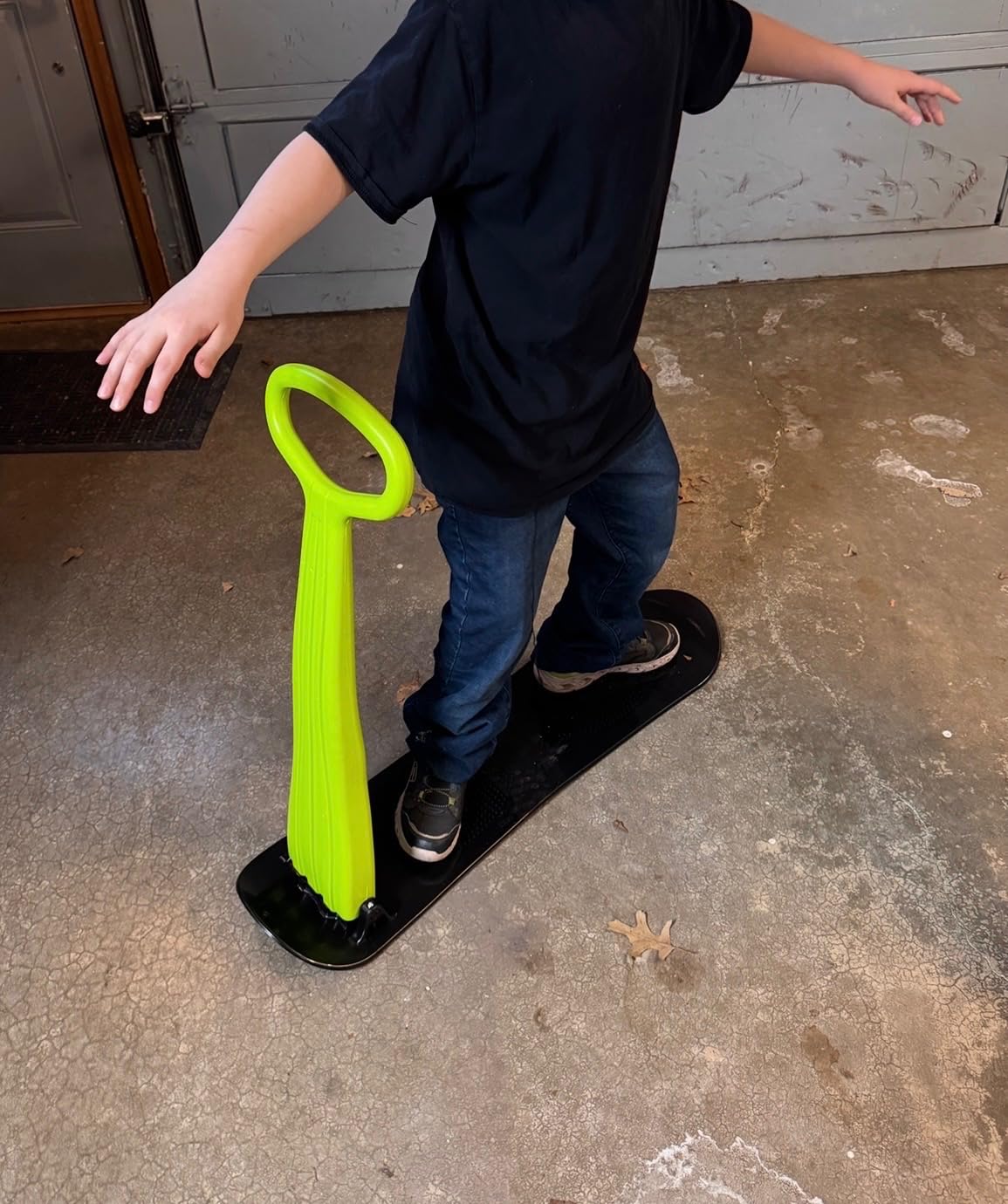 Snow Scooter, Fold-up Snowboard with Handlebar Kick-Scooter Sliding Snow Sled for Kids and Adults, Toddlers Ski Skate customer photo 1