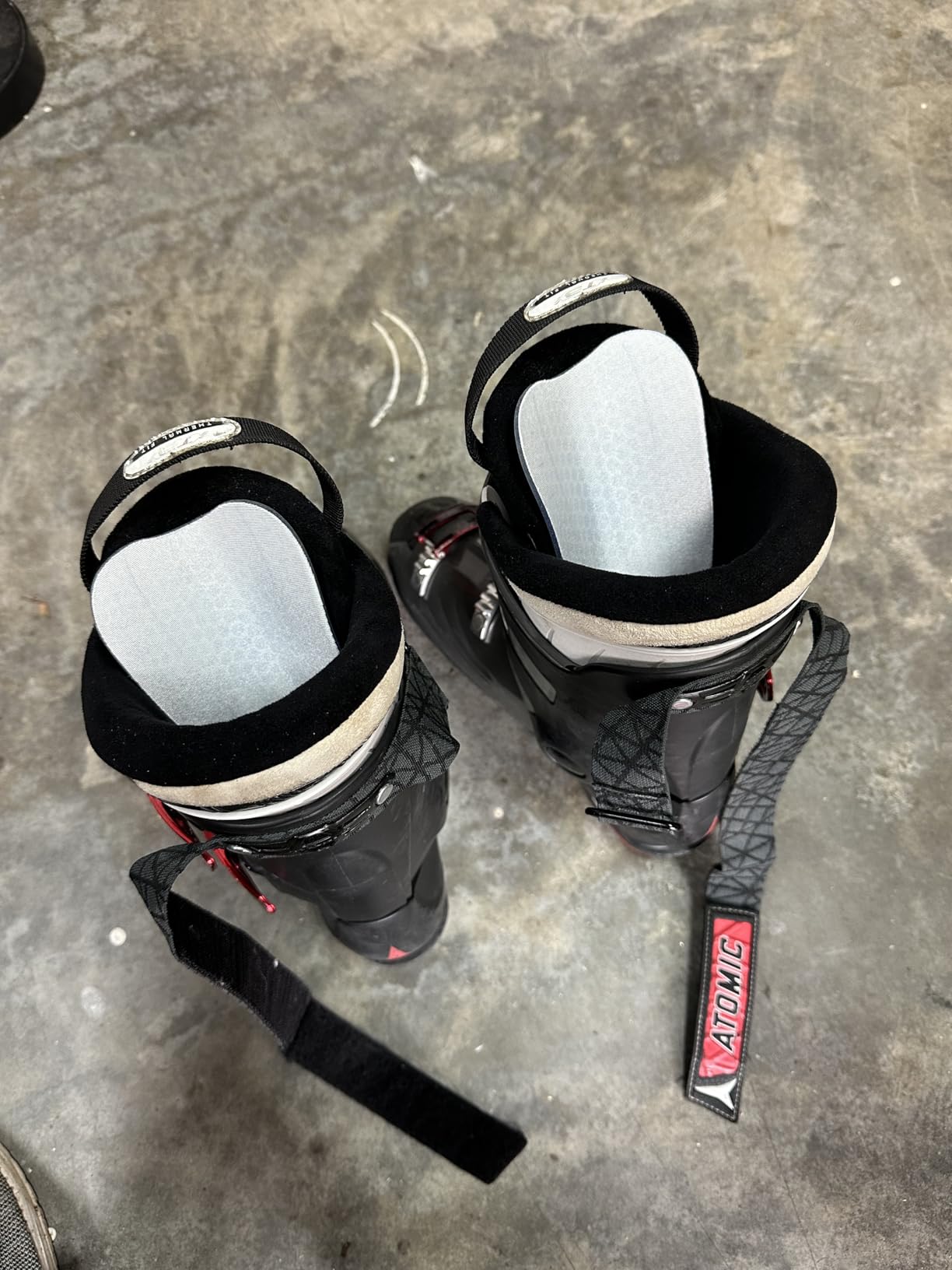 2/4/6/8 Pcs Ski Shin Guards for Boots, Gel Shin Pads for Ski & Snowboard, Lightweight Reusable Shin Protectors for Pressure Relief customer photo 2