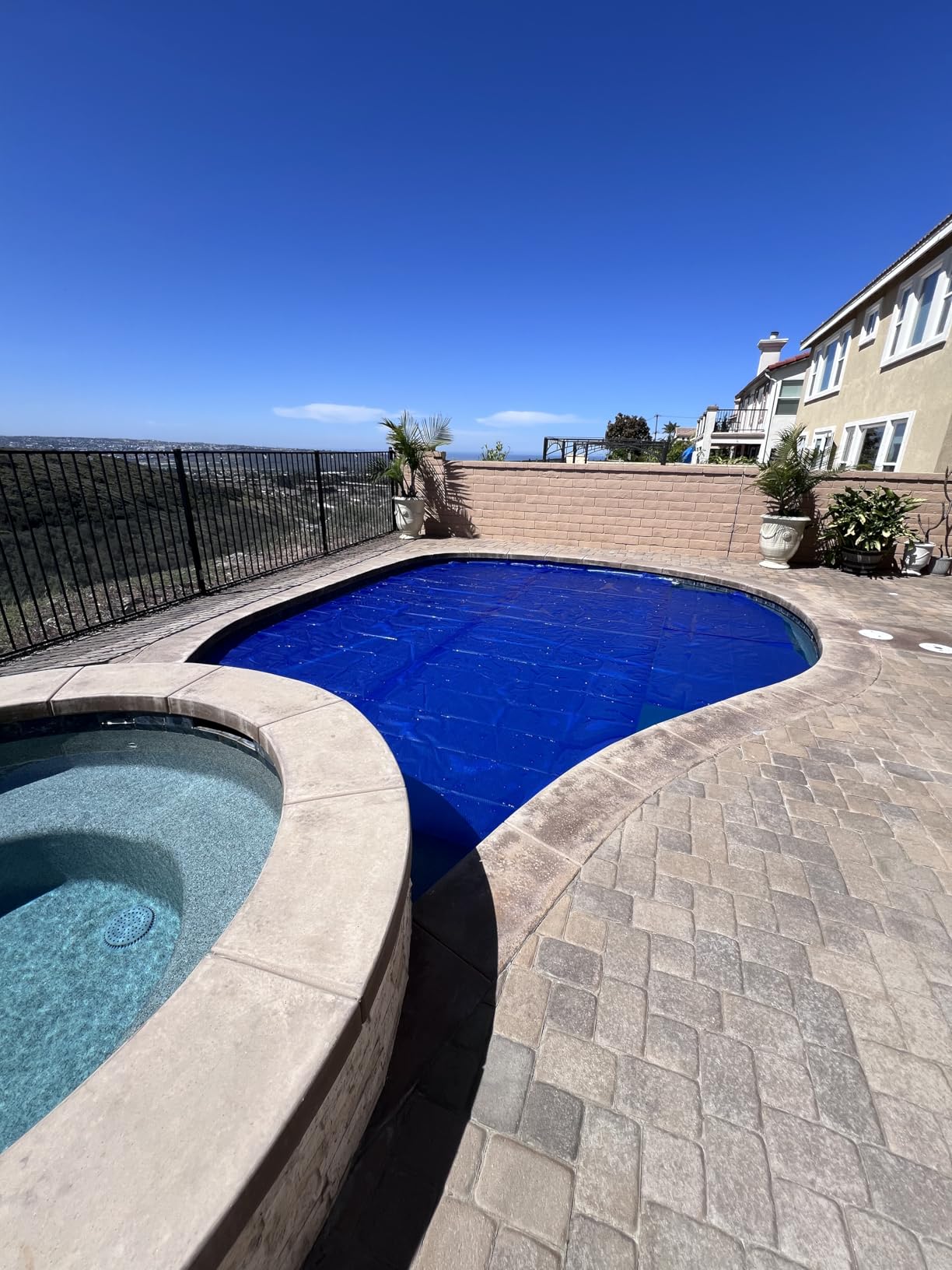 Furnishh Square Hot Tub Thermal Blanket, 12-mil 7x7 Foot Spa Solar Cover Blanket, Heat Retaining Thermal Blanket customer photo 1