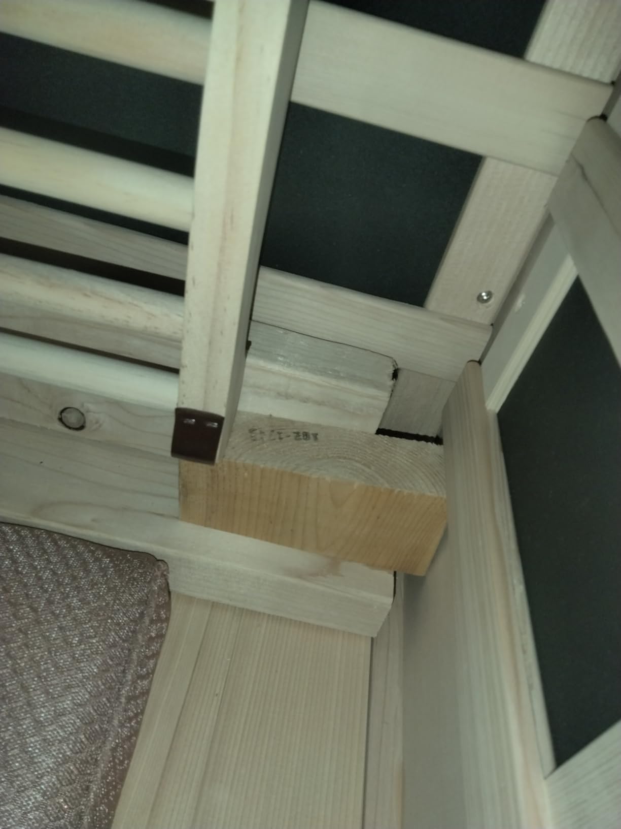 OUTEXER Sauna Corner Saunas for 4-5 Person 240V Home Indoor Canadian Hemlock Far Infrared Saunas 2595W Low-EMF Dry Saunas with 7 Color Starry Sky Ceiling Light Therapy 59 * 59 * 74.8 inch customer photo 2