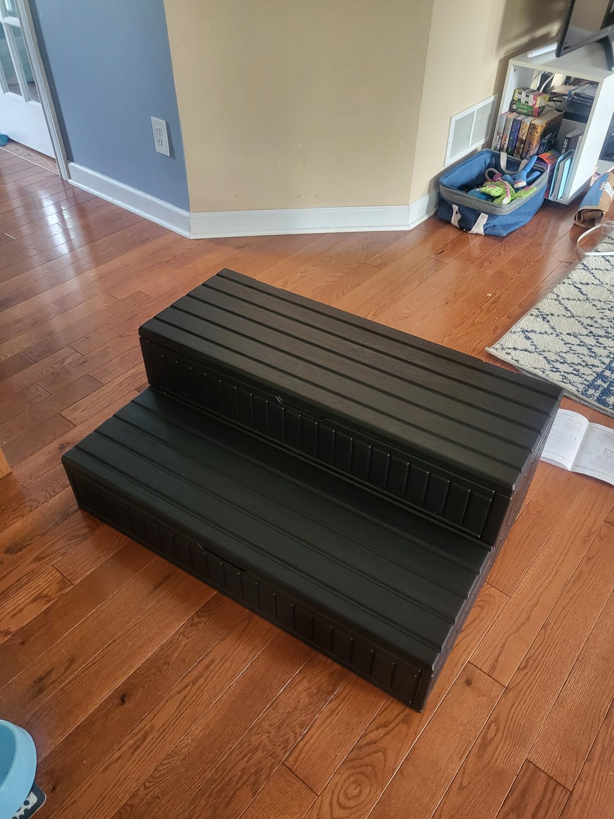 CAMMOO Hot Tub Steps - Double-Decker Large Storage & Snap-Together Assembly, Fully Sealed Spa Steps with Non-Slip Wider Step, Hot Tub Stairs, Outdoor/Indoor, Black customer photo 2